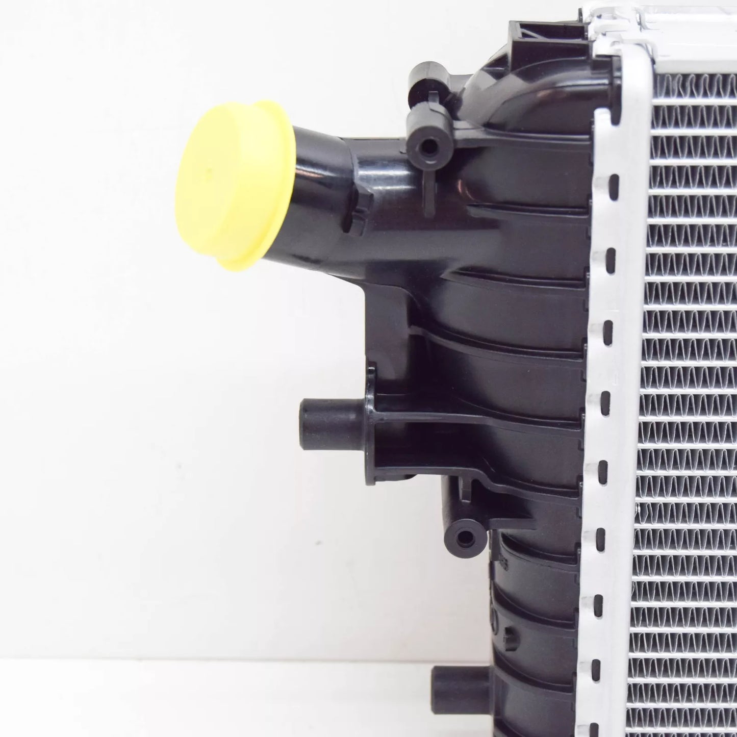 NEW AUDI R8 4S CENTER ENGINE COOLER FOR COOLANT 4S0121254B ORIGINAL