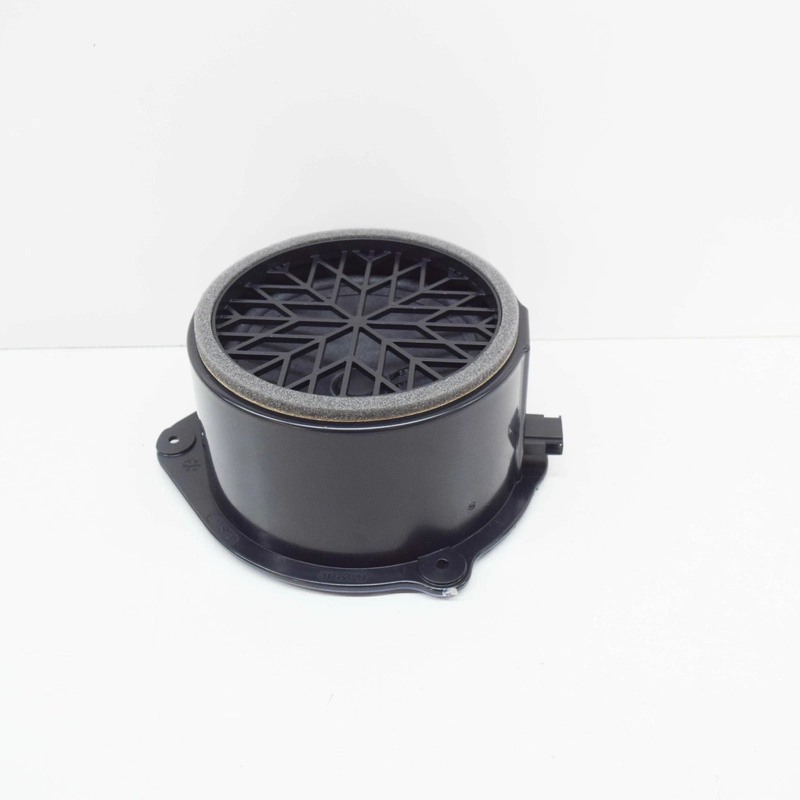 NEW AUDI A6 C6 REAR DOOR MID RANGE BASS SPEAKER 4F0035415