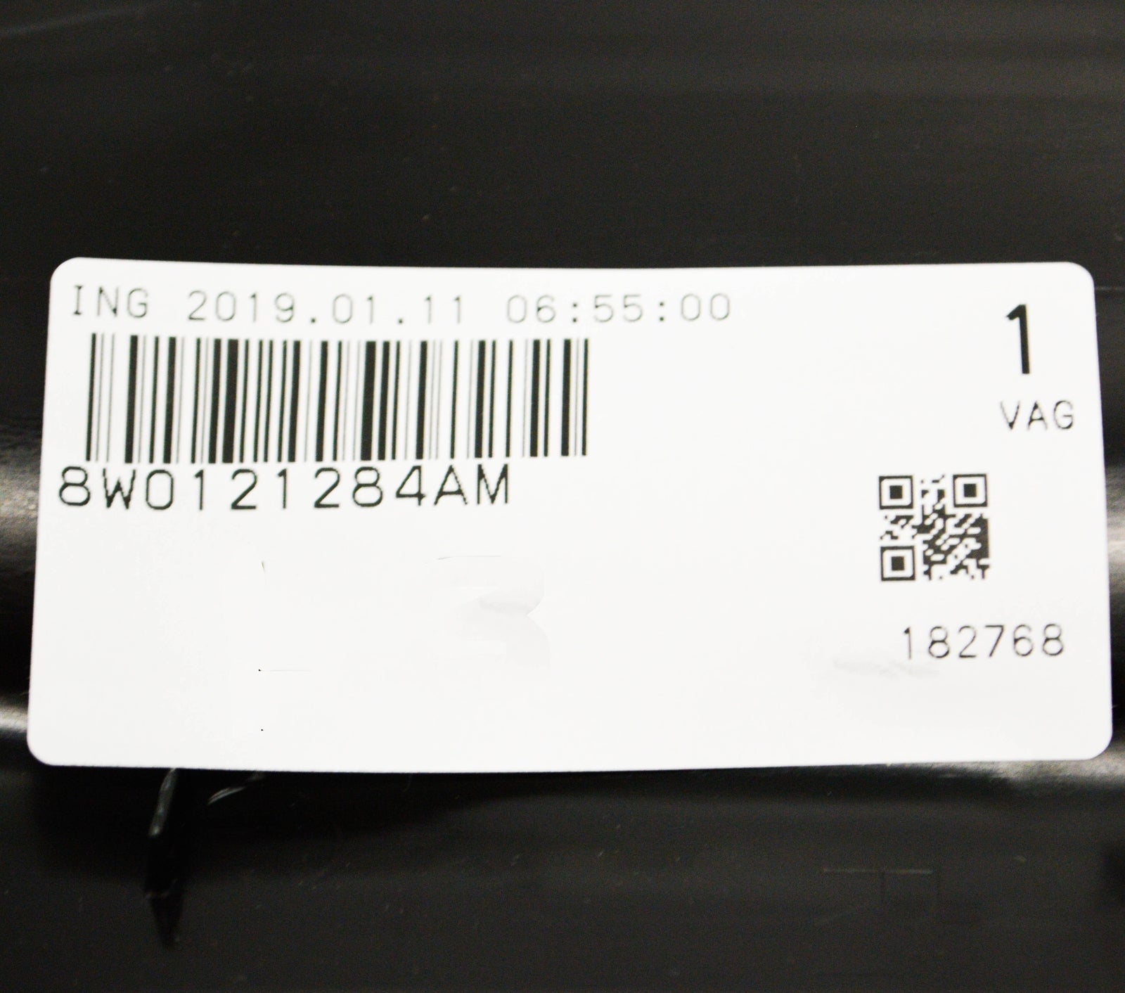 NEW AUDI A4 AVANT 8W OUTER RADIATOR AIT DUCT RIGHT 8W0121284AM ORIGINAL