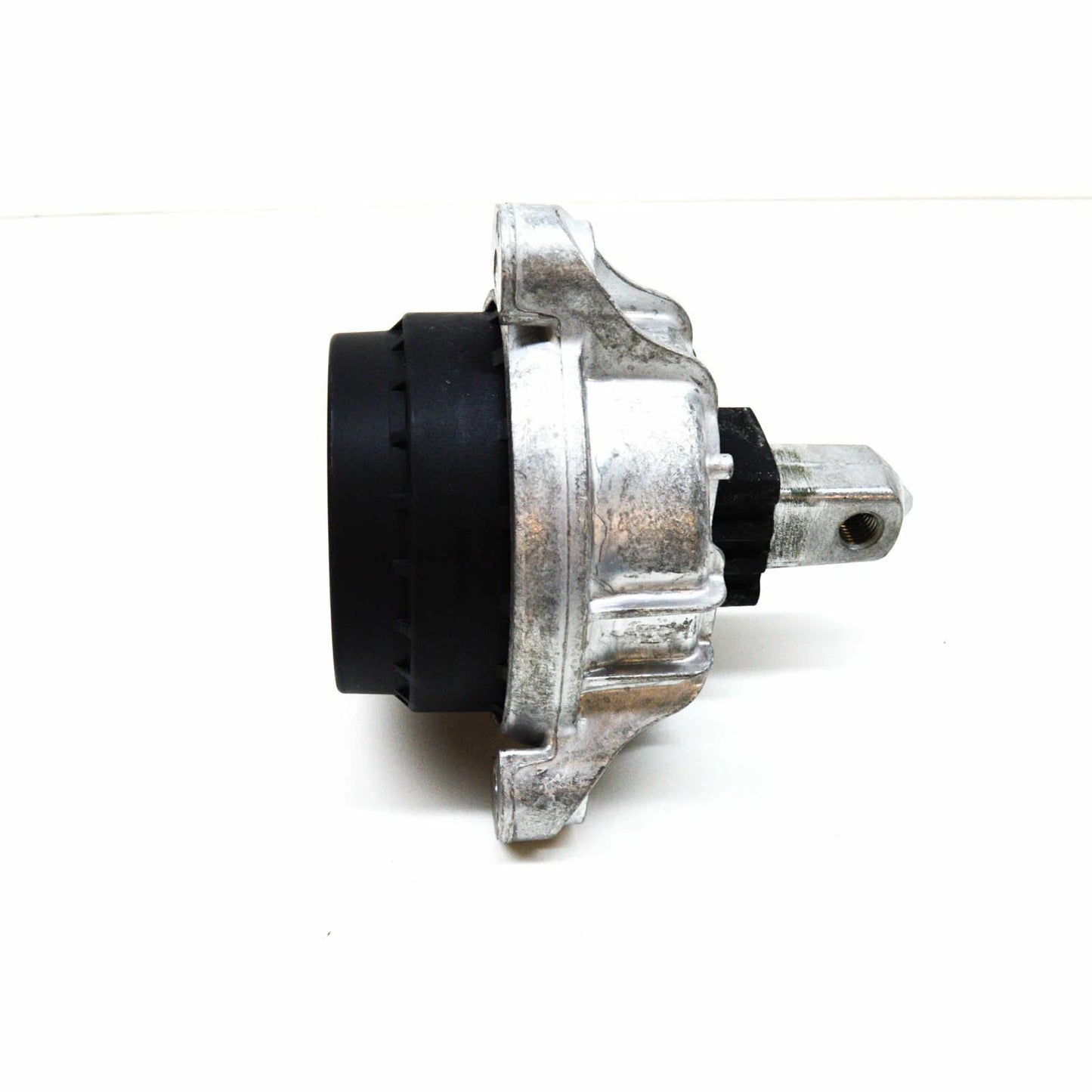 NEW BMW 5 F10 RIGHT SIDE ENGINE MOUNT 22117935148 7935148 ORIGINAL