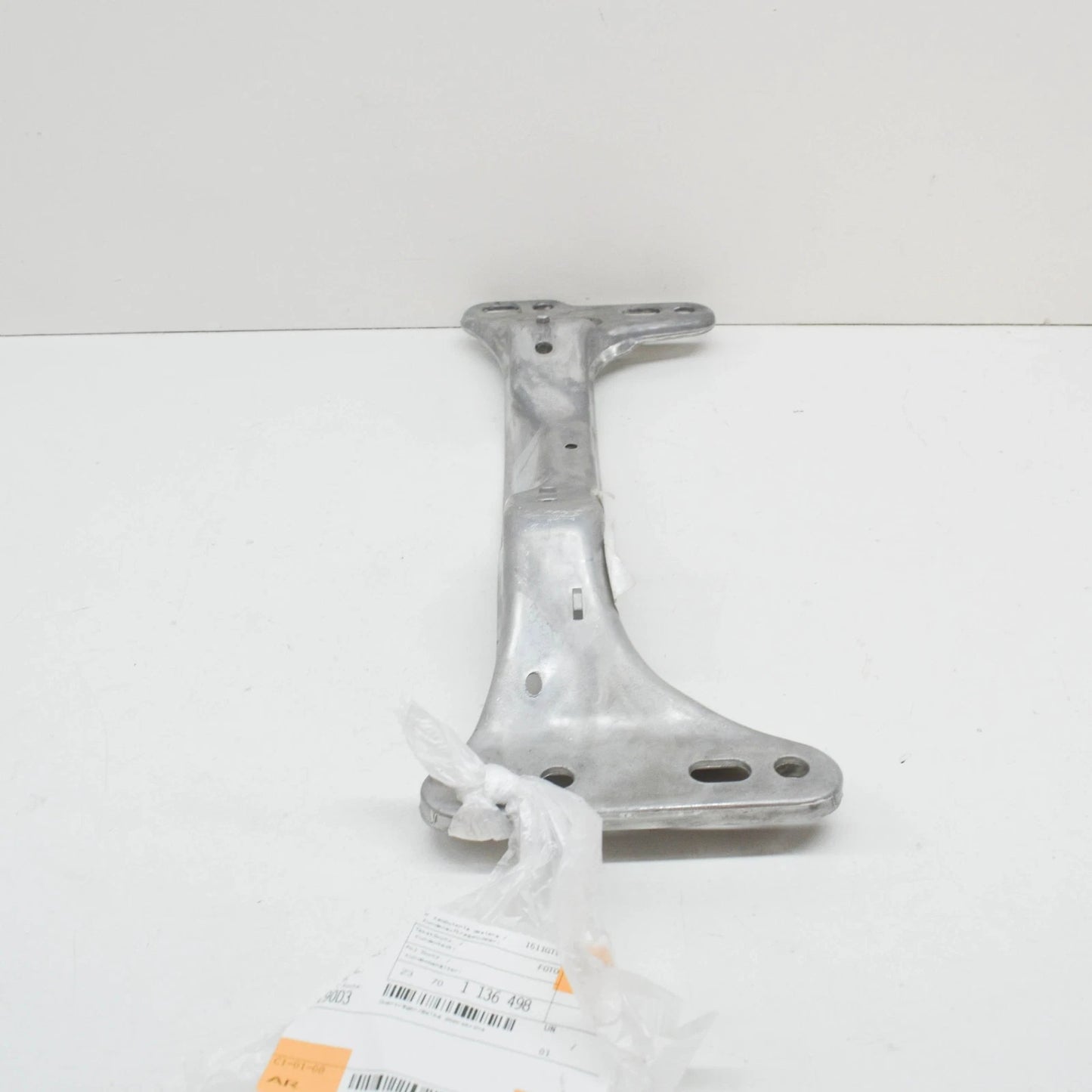 NEW BMW 5 E39 TRANSMISSION MOUNT BRACKET 24701136499 1136499 2.8 PETROL ORIGINAL