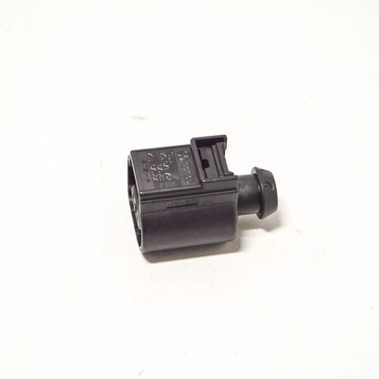 NEW AUDI A4 8K 2 PIN CONNECTOR HOUSING 8K0973702 ORIGINAL
