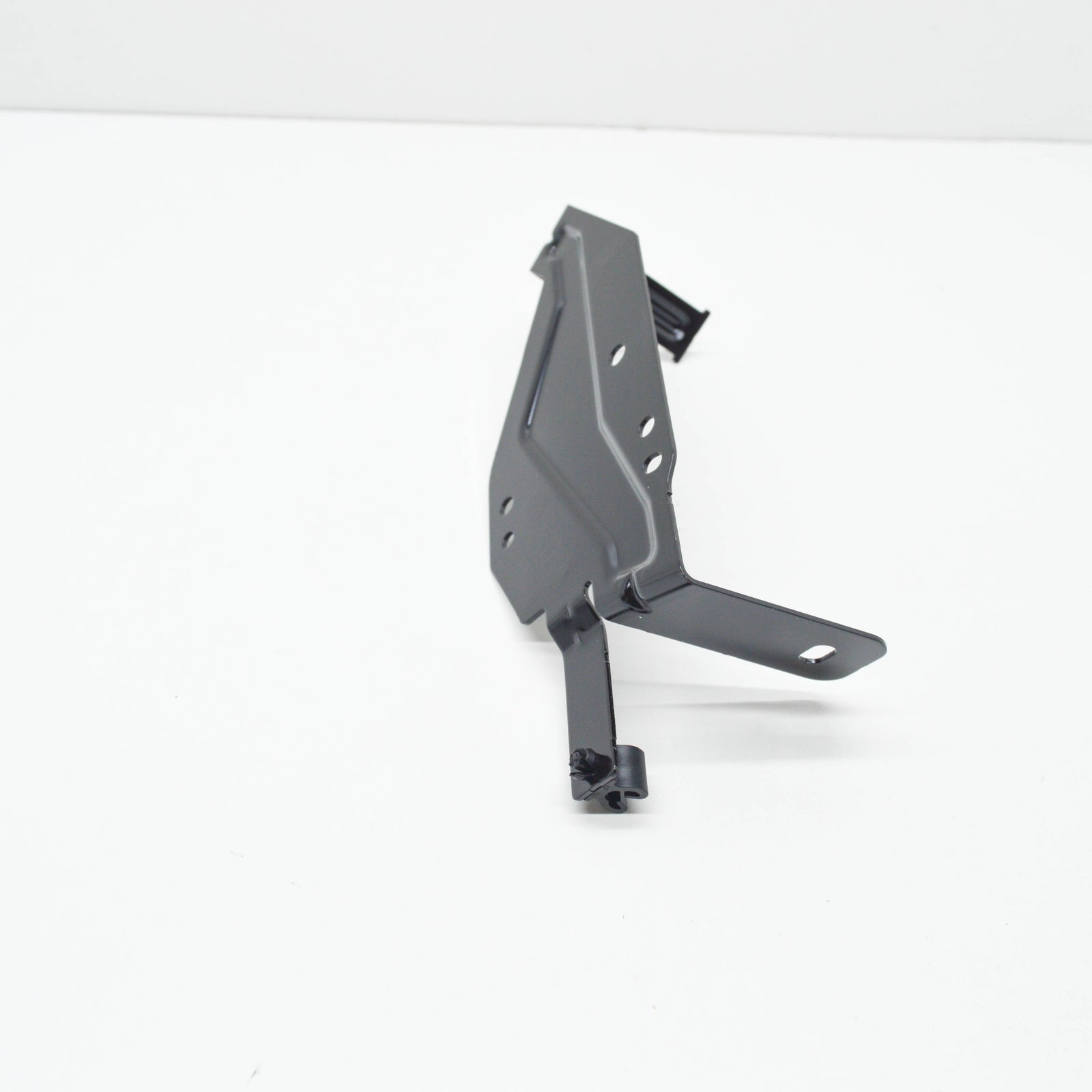 NEW VOLKSWAGEN ARTEON 3H7 AUXILIARY HEATER FUEL LINE BRACKET 3Q0898595 ORIGINAL