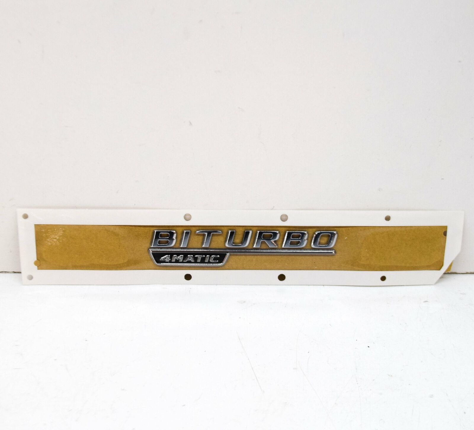 NEW MB GLE C292 AMG FRONT RIGHT WING EMBLEM BADGE A1668176500 ORIGINAL