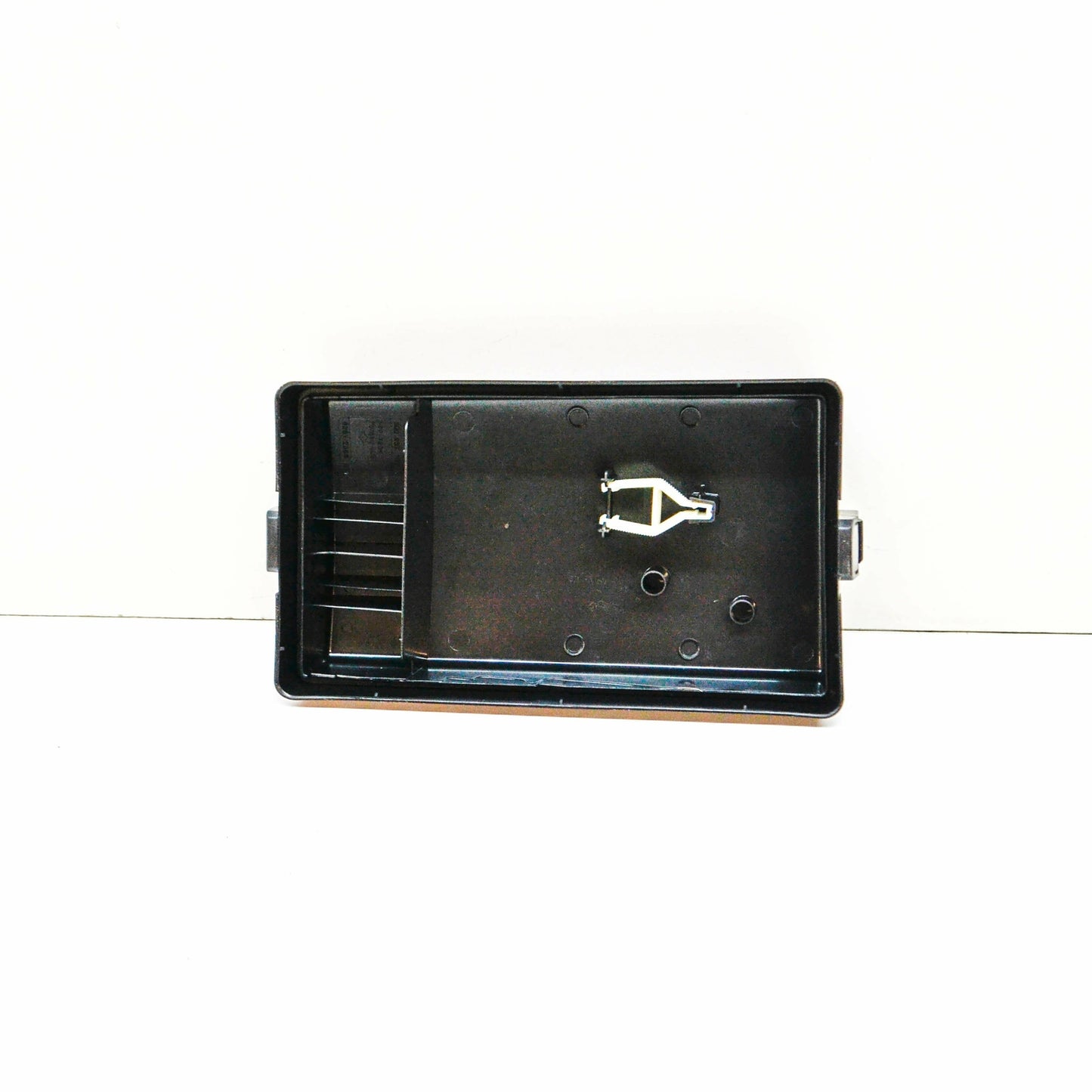 NEW AUDI A3 8V FUSE BOX COVER 5Q0937132C ORIGINAL