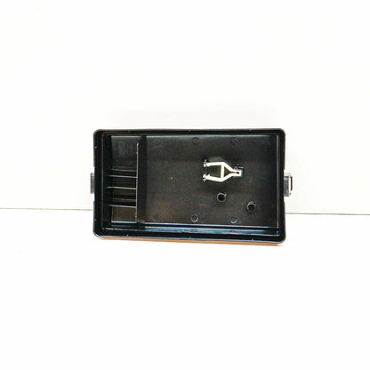 NEW AUDI A3 8V FUSE BOX COVER 5Q0937132C ORIGINAL