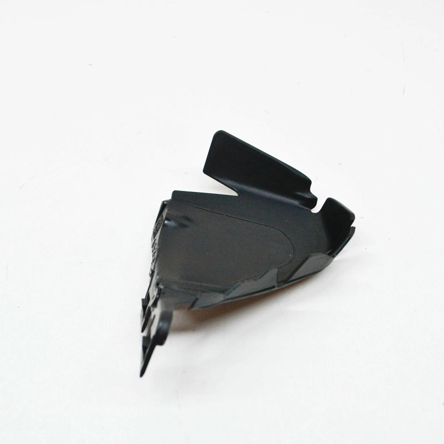 NEW AUDI A5 S5 8W6 FRONT RIGHT INNER RADIATOR SUPPORT BAFFLE 8W6121674D ORIGINAL