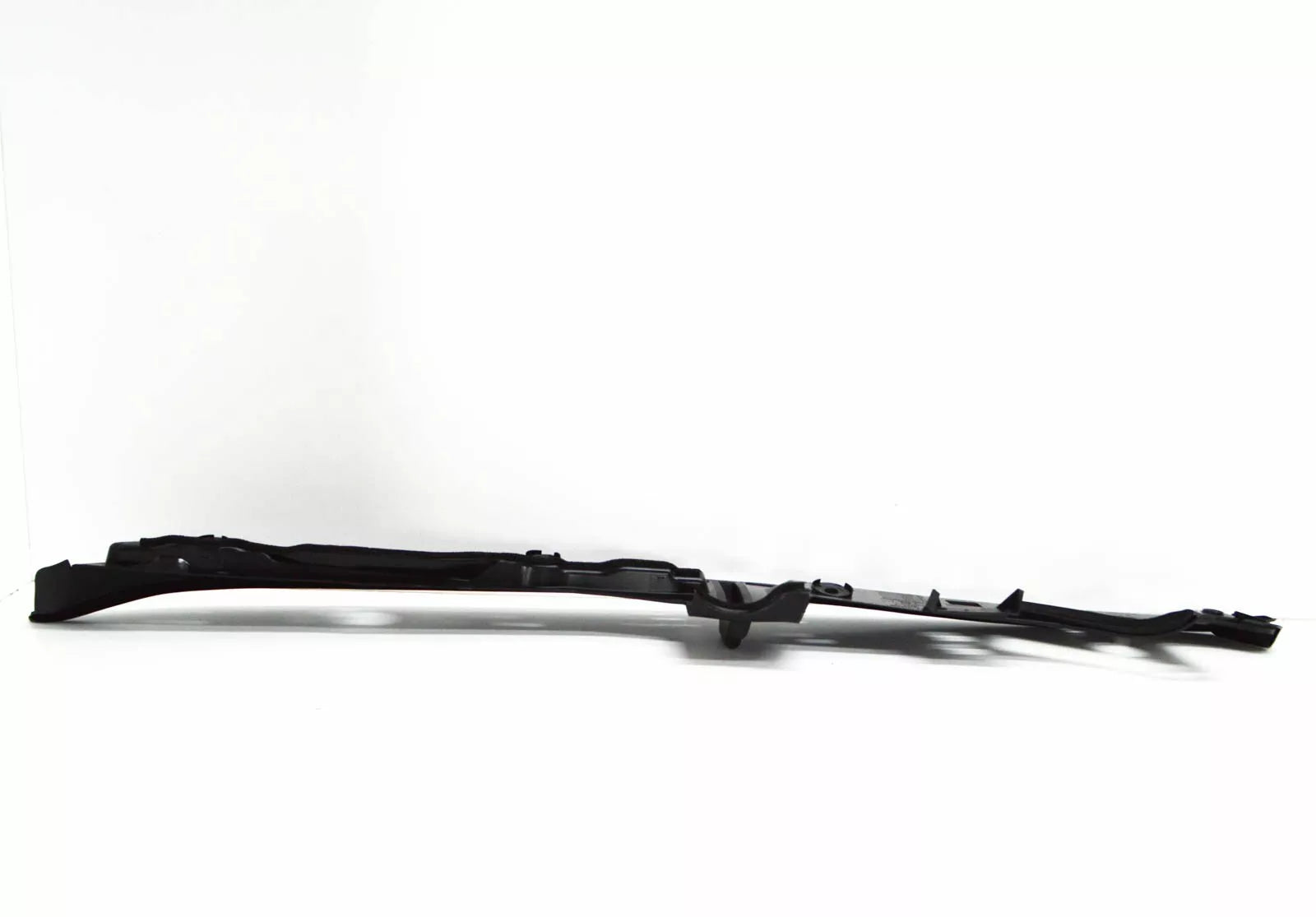 NEW BMW 5 G30 FRONT RIGHT SIDE PANEL SEALING 51767349606 ORIGINAL