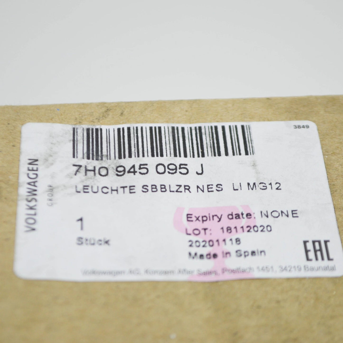 NEW VW TRANSPORTER V T5 MINIBUS 7H MK5 REAR LEFT TAILLIGHT 7H0945095J ORIGINAL