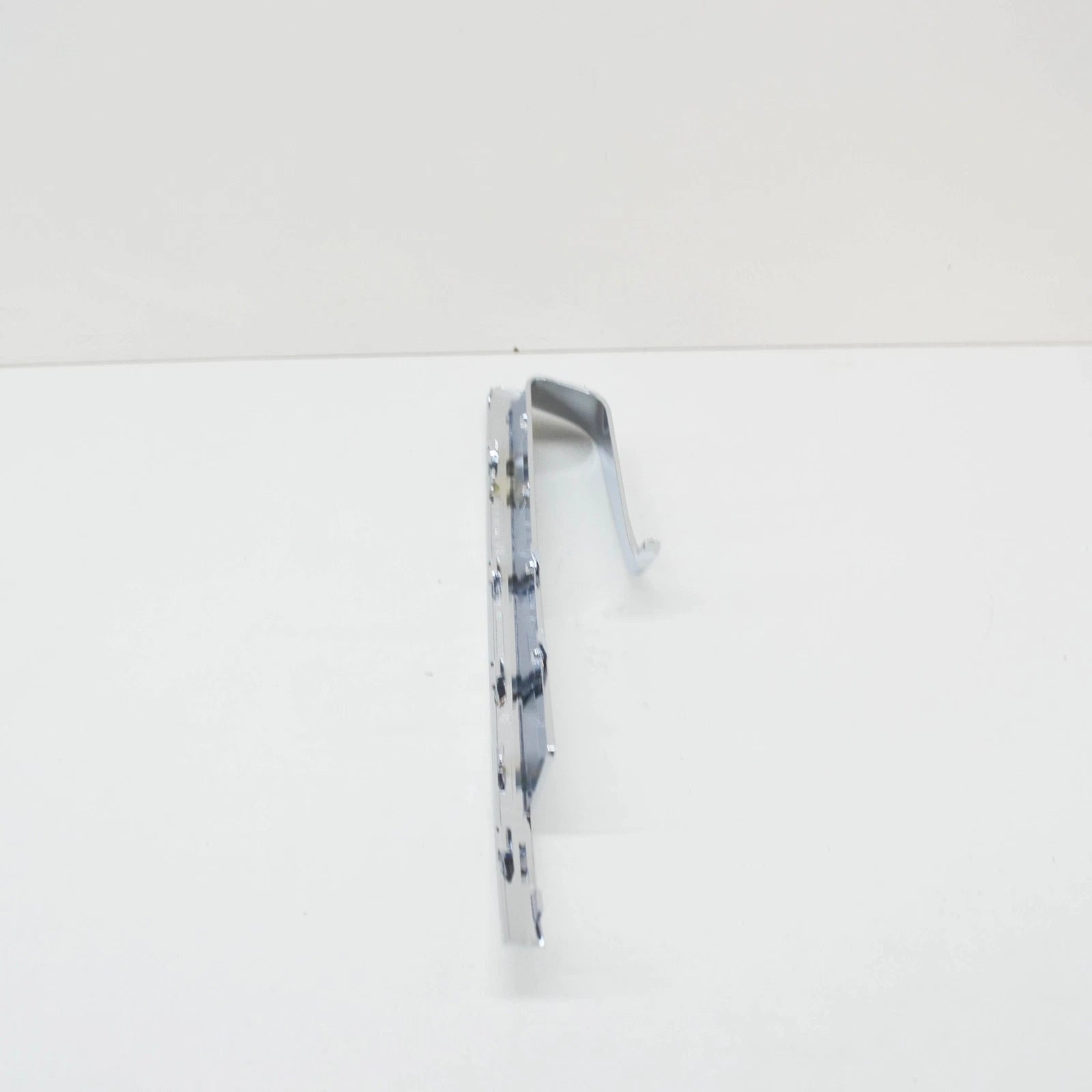 NEW BMW 2 F45 FRONT BUMPER LEFT FINISHER 51117347227 7347227 2015 ORIGINAL