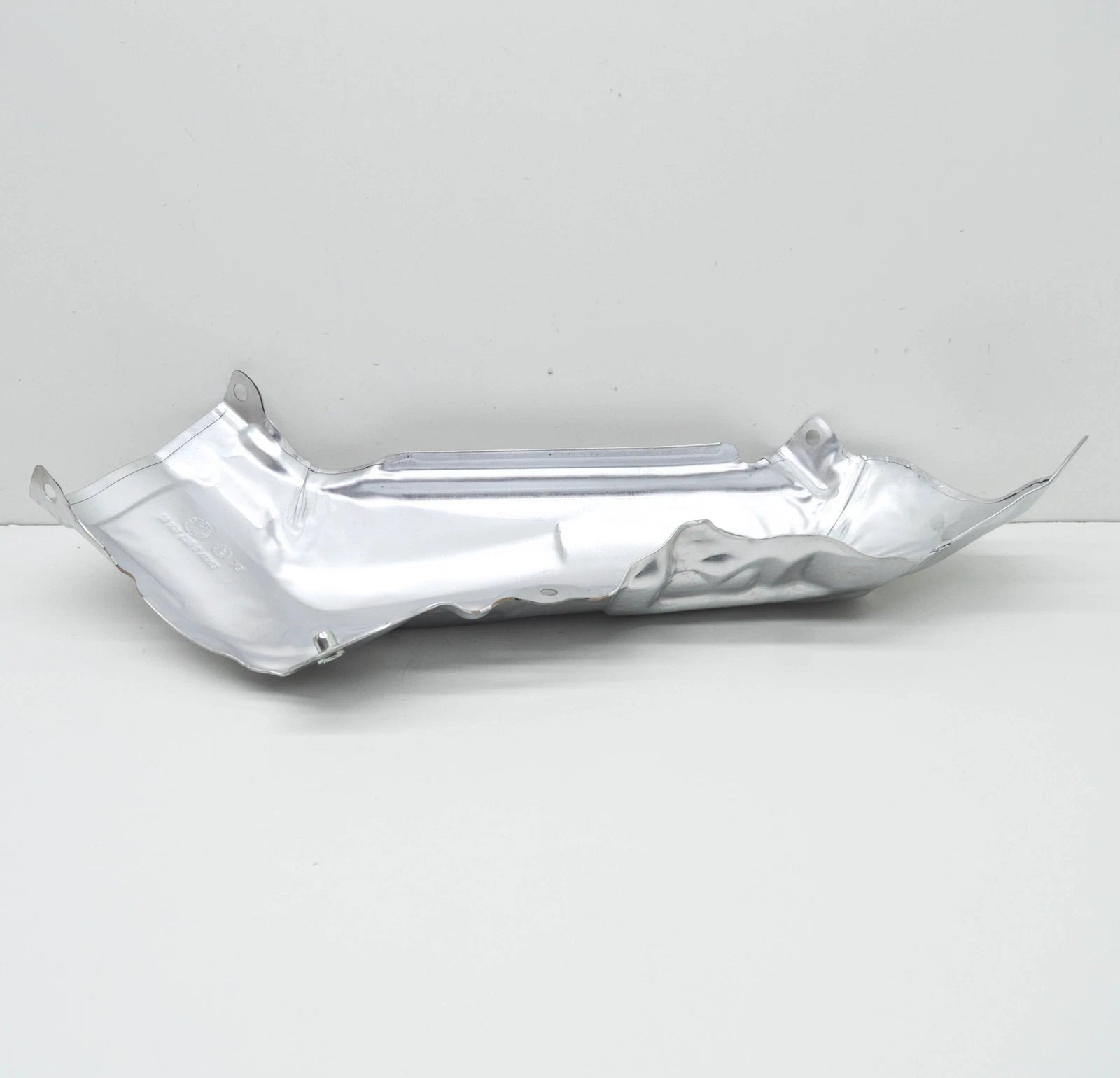 NEW BMW 5 G30 REAR HEAT PROTECTION 11658652464 8652464 ORIGINAL