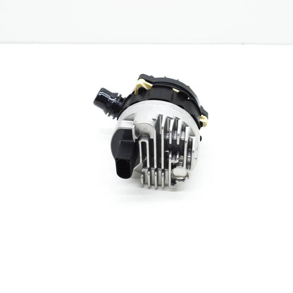 NEW MERCEDES-BENZ S W222 LOW TEMPERATURE COOLANT PUMP A0005003800 ORIGINAL