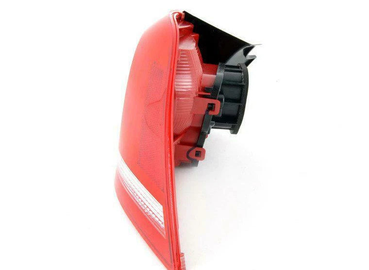 NEW VOLKSWAGEN TOUAREG 7P REAR RIGHT OUTER TAILLIGHT 7P6945096G ORIGINAL