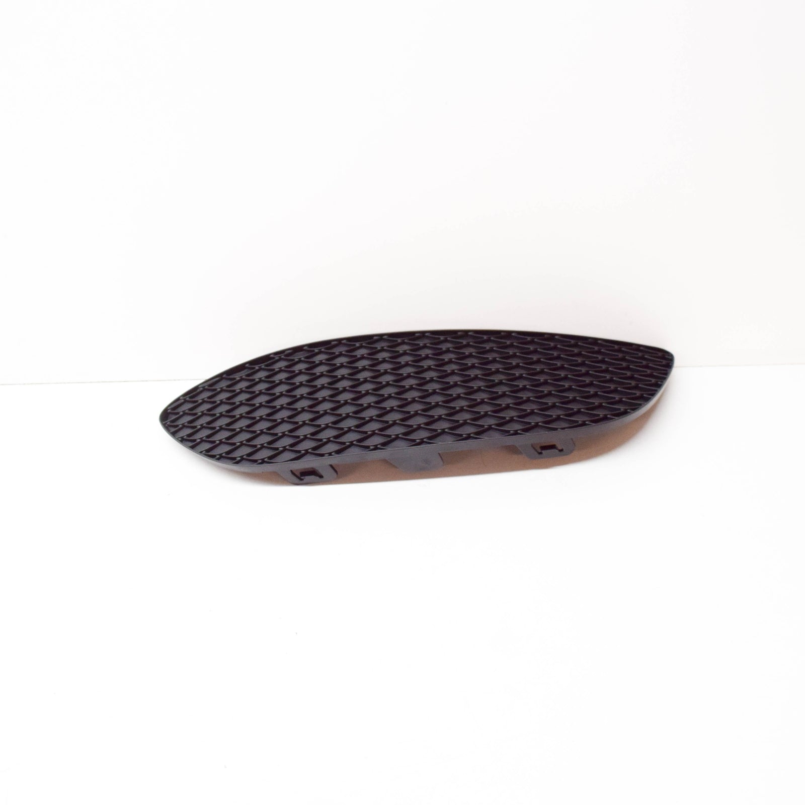 NEW MERCEDES-BENZ C-CLASS W205 FRONT BUMPER RIGHT GRILLE A2058850823 ORIGINAL