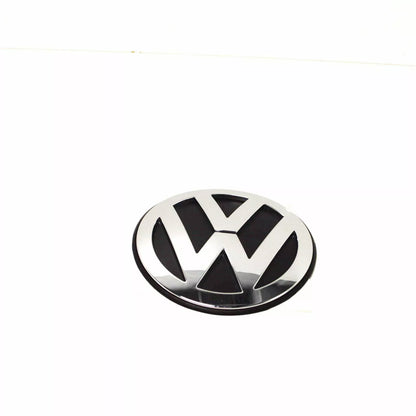NEW VW BEETLE 1Y CONVERTIBLE CHROME VW EMBLEM 1C0853617BULM