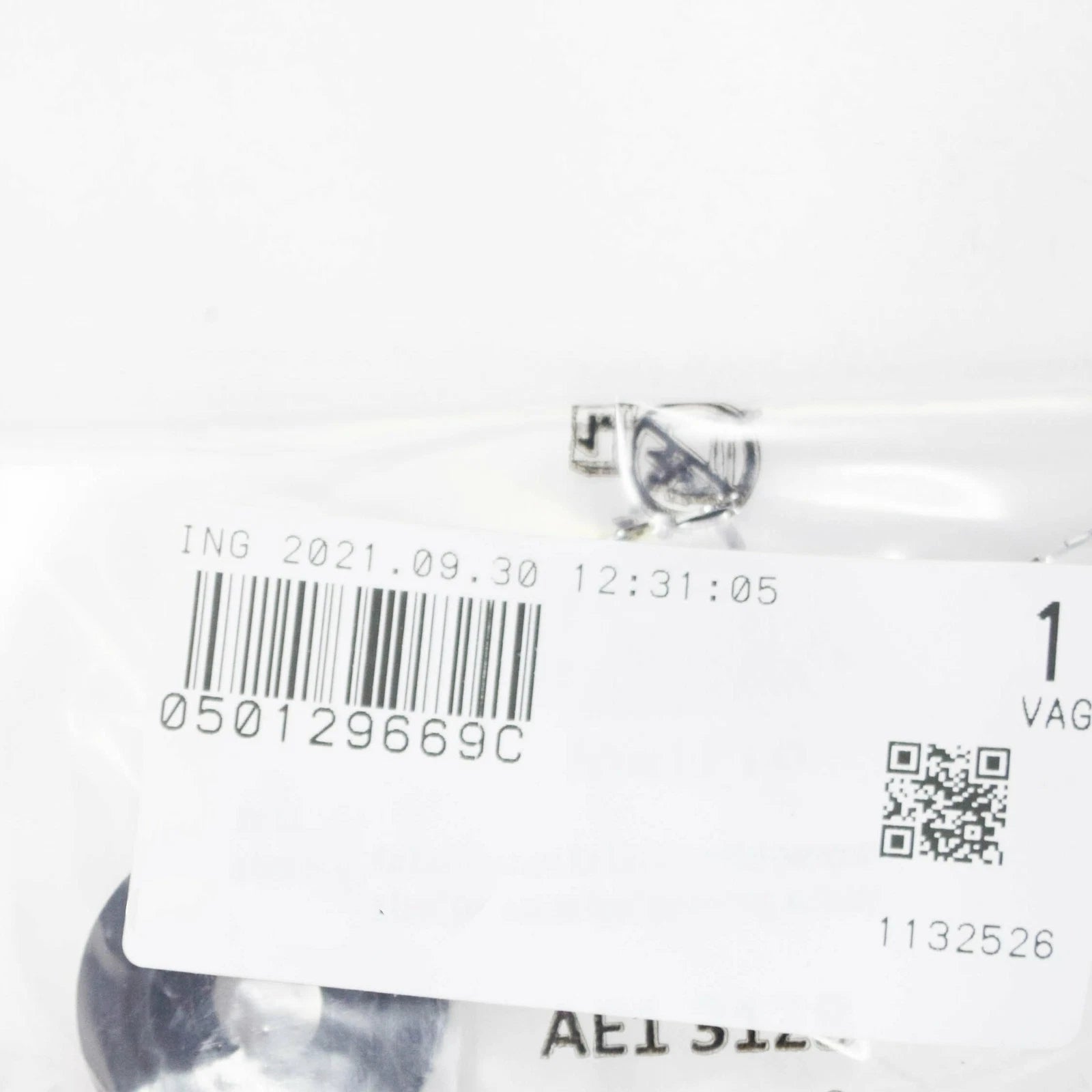 NEW AUDI A6 C7 CHARGE AIR COOLER MOUNT GROMMET 050129669C ORIGINAL