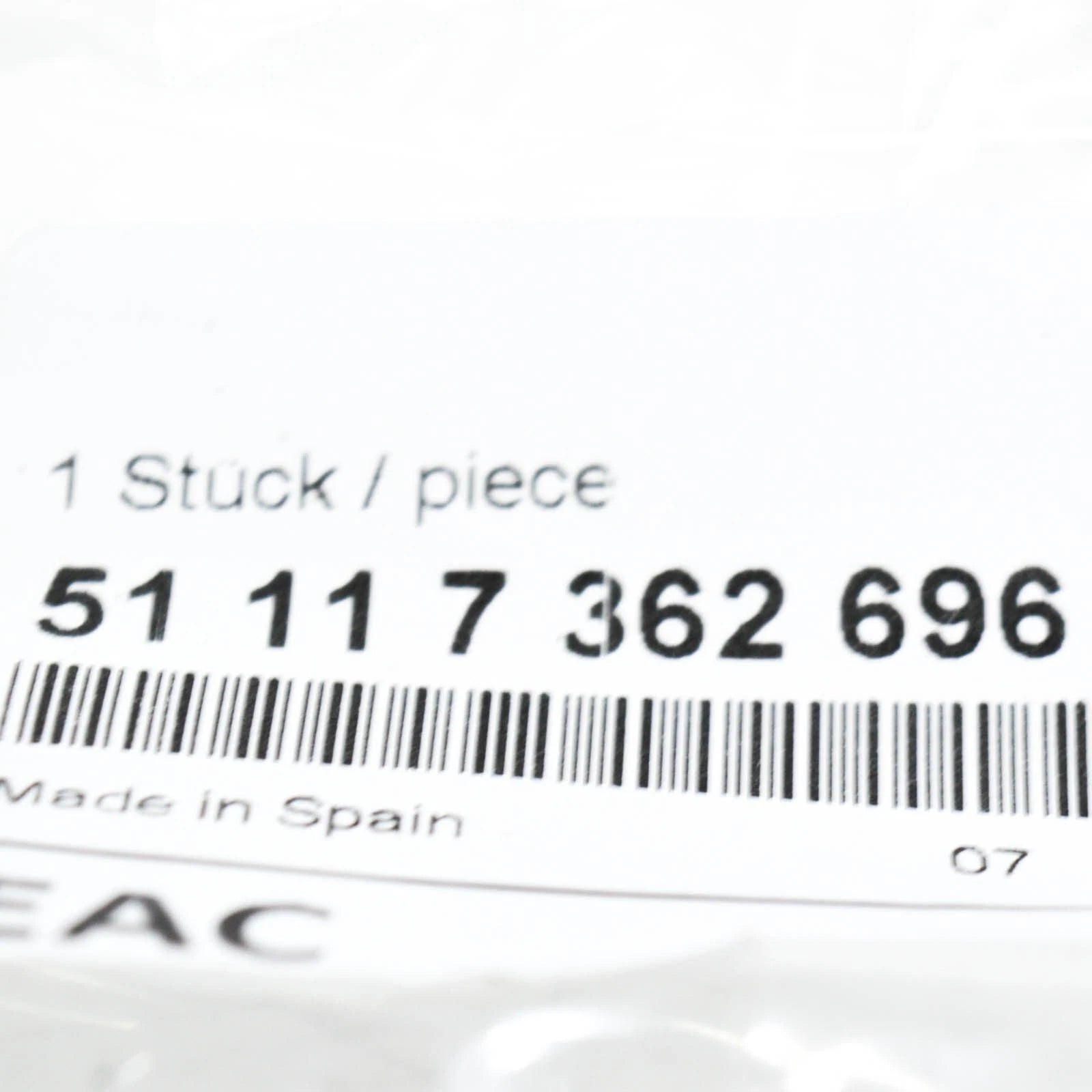 NEW BMW 7 G11 FRONT BUMPER RIGHT LOWER MOLDING 51117362696 7362696 2016 ORIGINAL