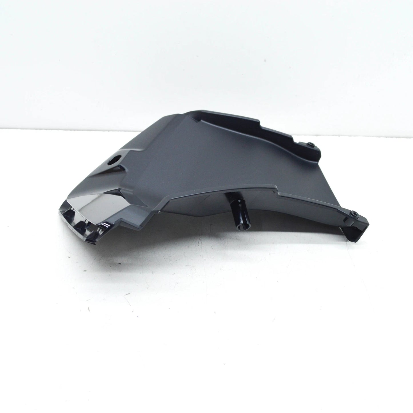 NEW BMW X3 G01 FRONT RIGHT AIR CURTAIN 51115A313A9 ORIGINAL