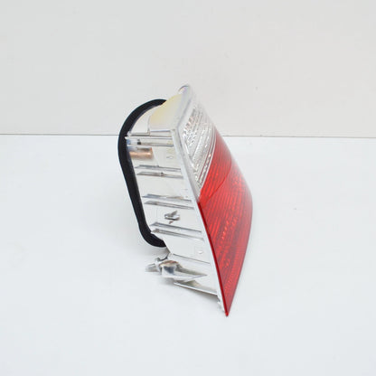 NEW BMW 3 E46 REAR RIGHT TAILLIGHT 63218383826 8383826 ORIGINAL