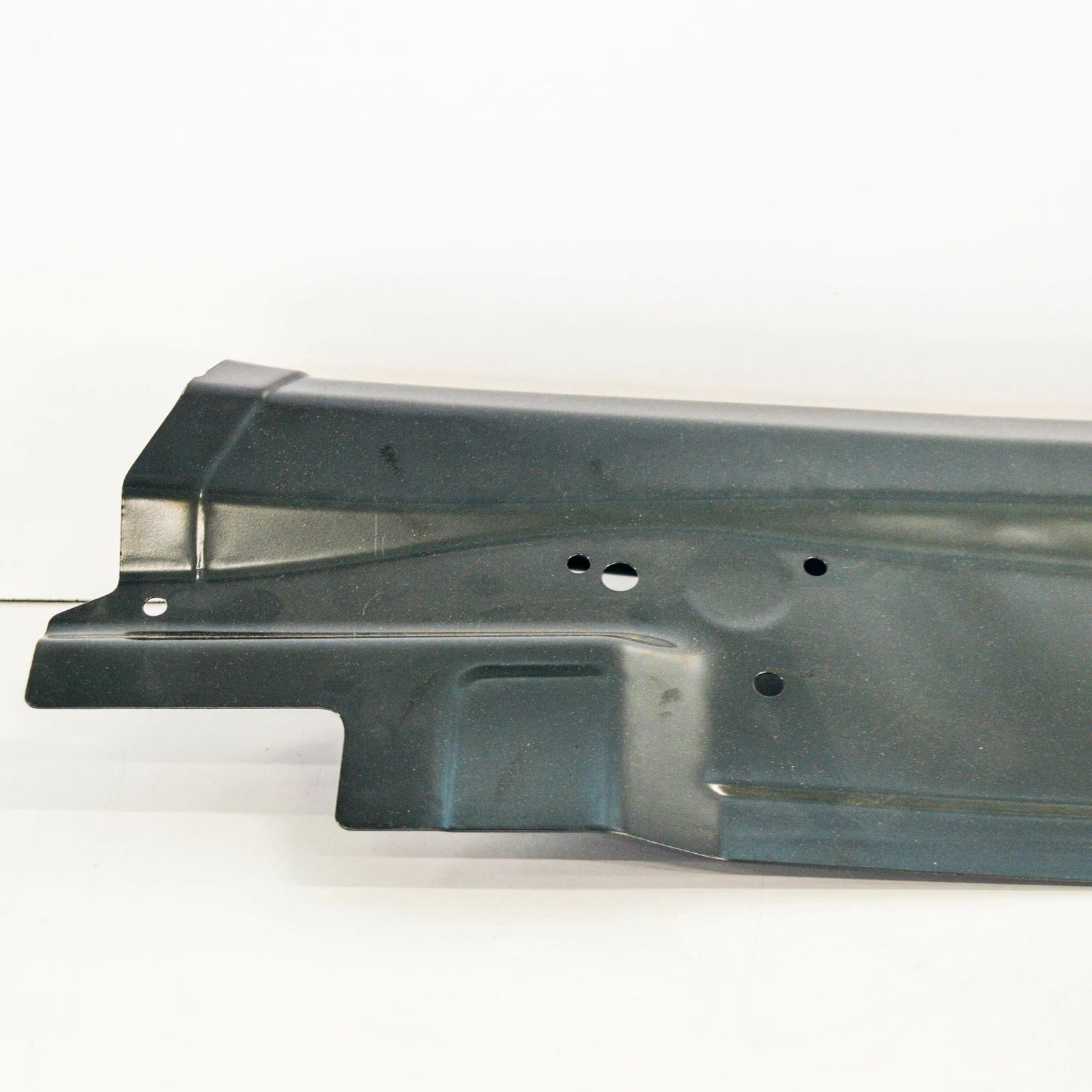 NEW AUDI A4 B8 REAR CROSS PANEL INNER REINFORCEMENT 8K5813331A ORIGINAL