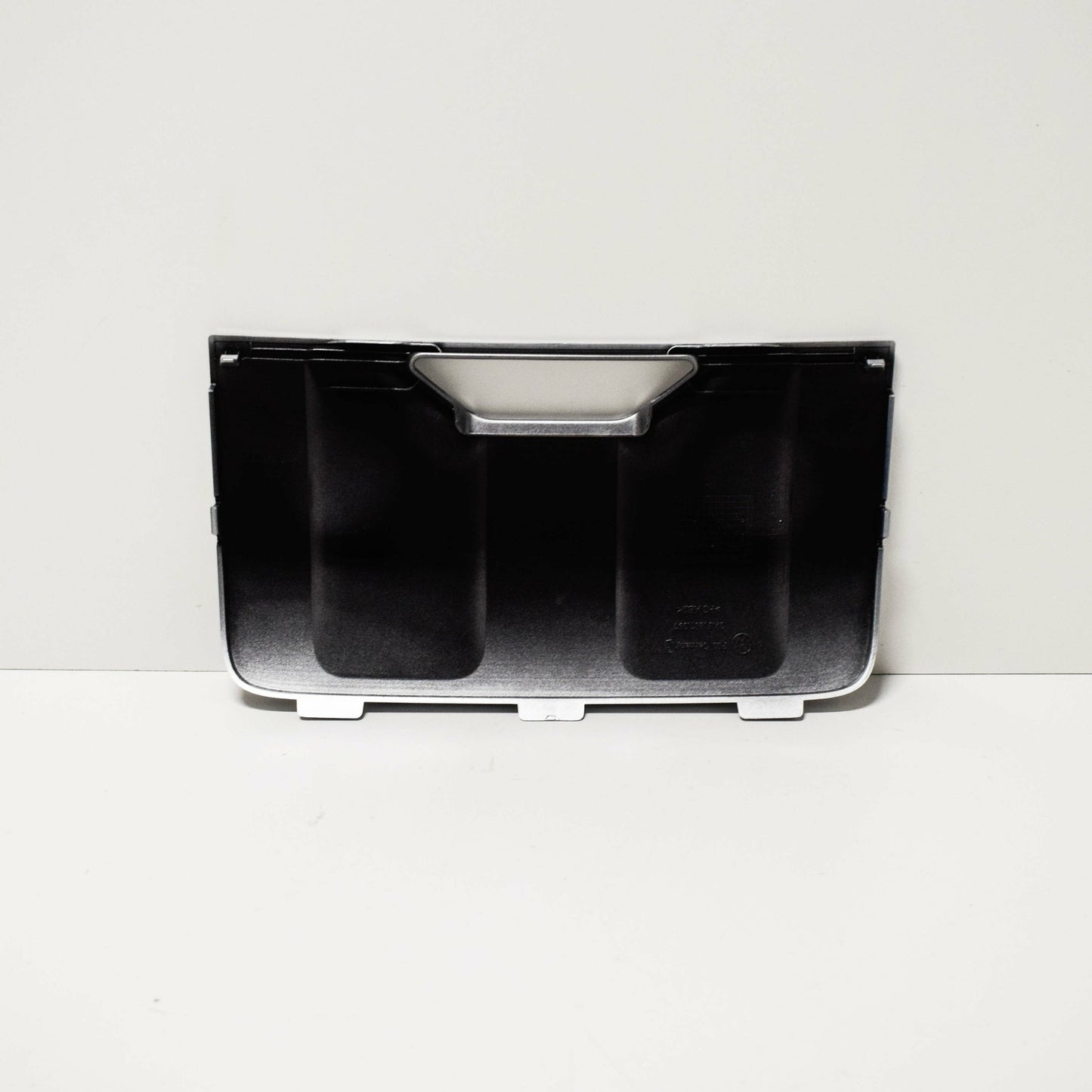 NEW VOLKSWAGEN PASSAT B7 REAR BUMPER TOWING HITCH COVER 3AF807397U34 ORIGINAL