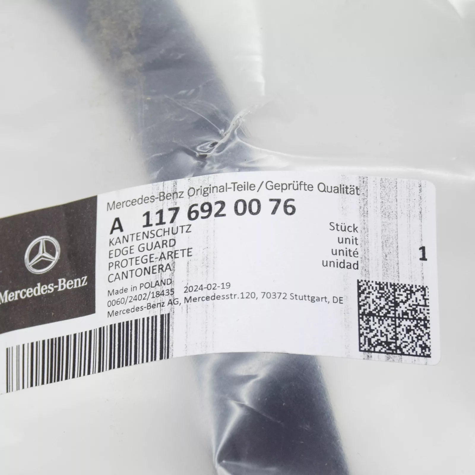 NEW MERCEDES-BENZ CLA COUPE C117 FRONT DOOR SEAL A1176920076 ORIGINAL