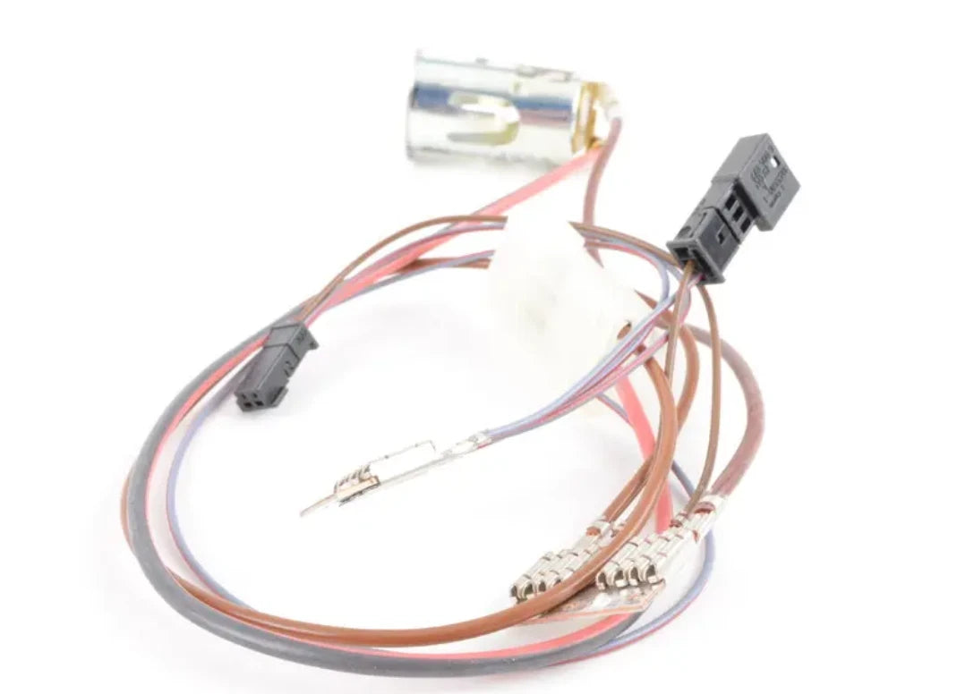 NEW BMW 7 E38 CIGARETTE LIGHTER SOCKET 8352287 61348352287 ORIGINAL