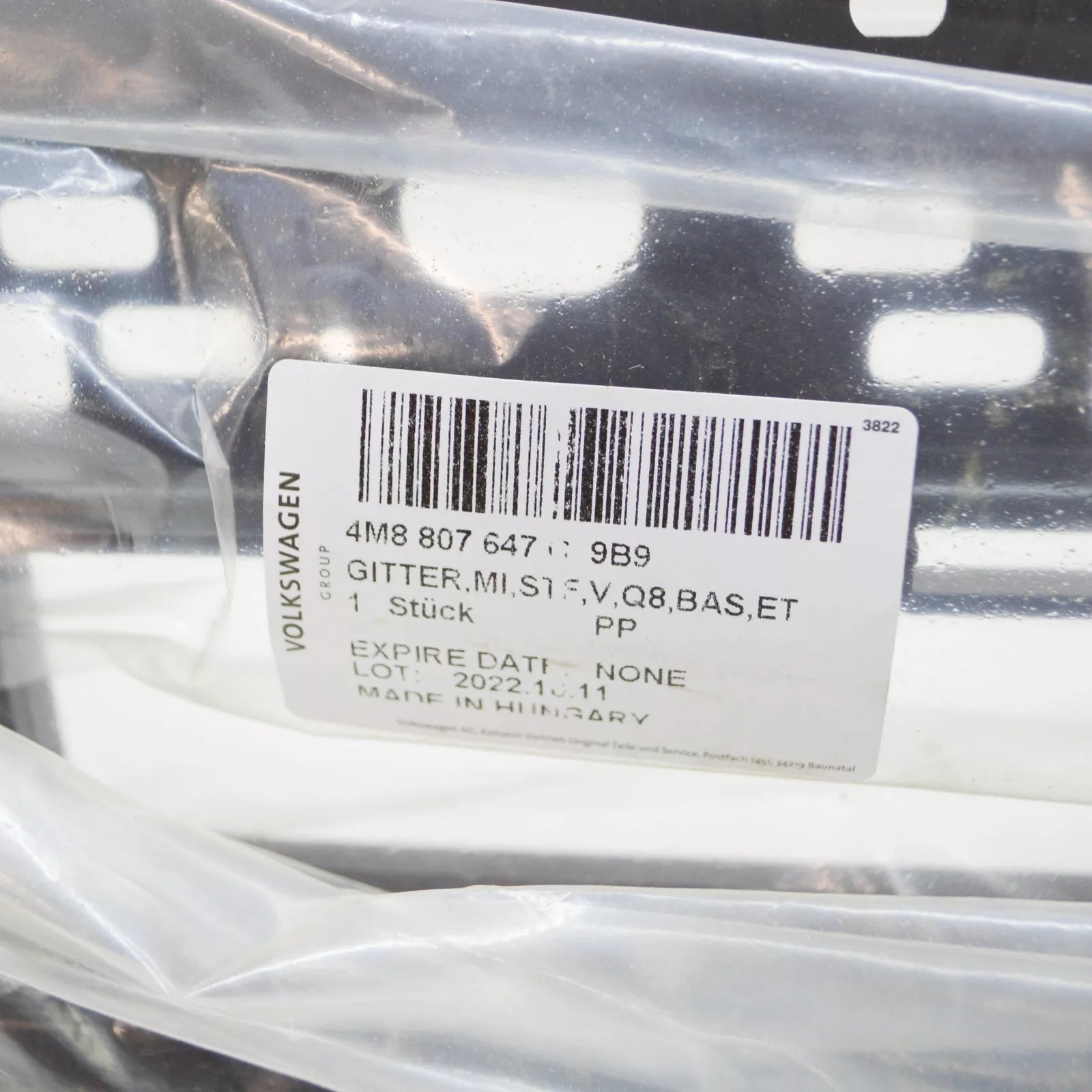 NEW AUDI Q8 4MN FRONT LOWER CENTRE GRILLE 4M8807647C9B9 4M8807647C 9B9