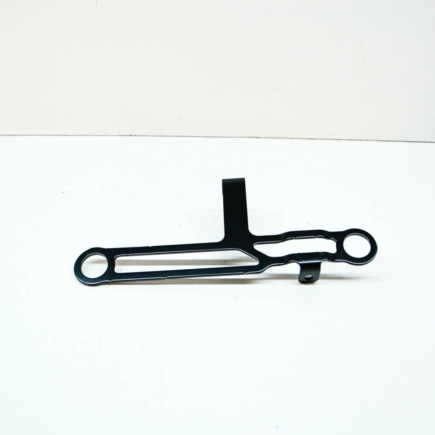 NEW BMW X5 G05 AUXILIARY RADIATOR HOLDER 51647421776 ORIGINAL