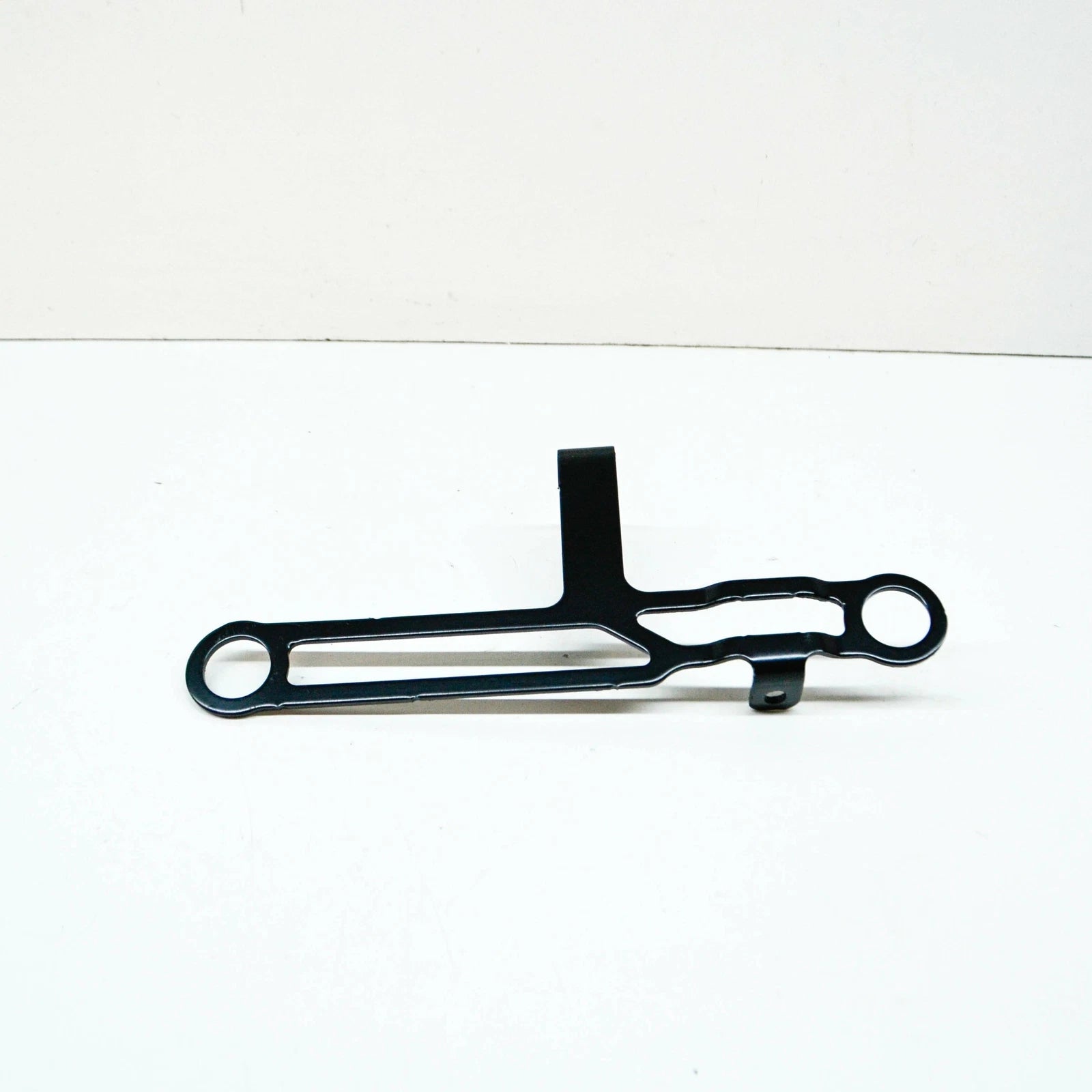 NEW BMW X5 G05 AUXILIARY RADIATOR HOLDER 51647421776 ORIGINAL