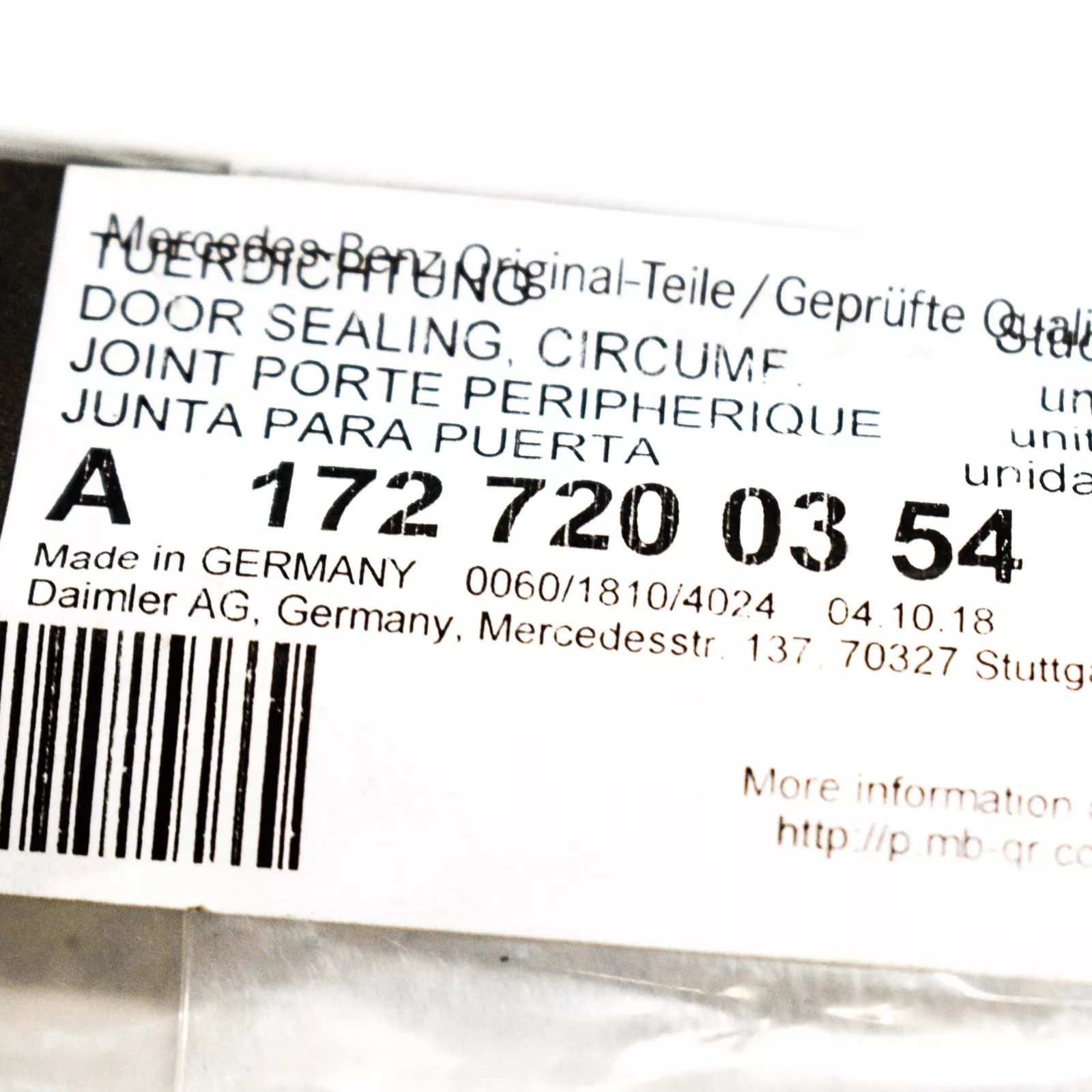 NEW MB SLC R172 FRONT LEFT DOOR SEAL LOWER WEATHERSTRIP A1727200354 ORIGINAL