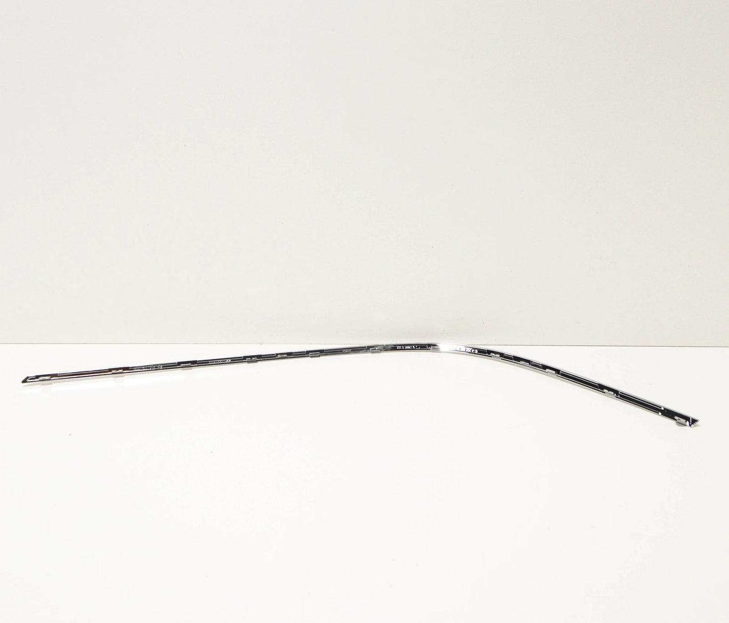 NEW MERCEDES-BENZ C CL203 REAR BUMPER LEFT CHROME MOLDING A2038858921