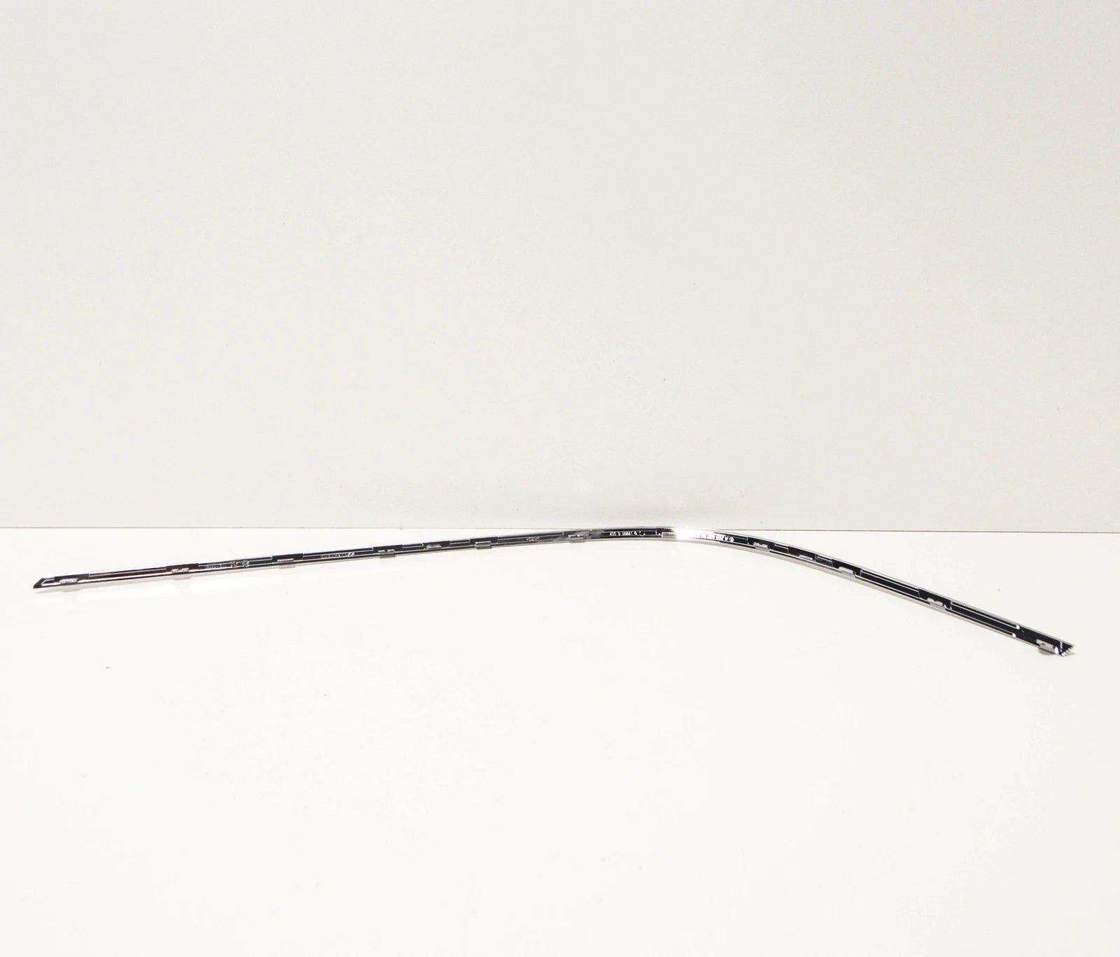 NEW MERCEDES-BENZ C CL203 REAR BUMPER LEFT CHROME MOLDING A2038858921