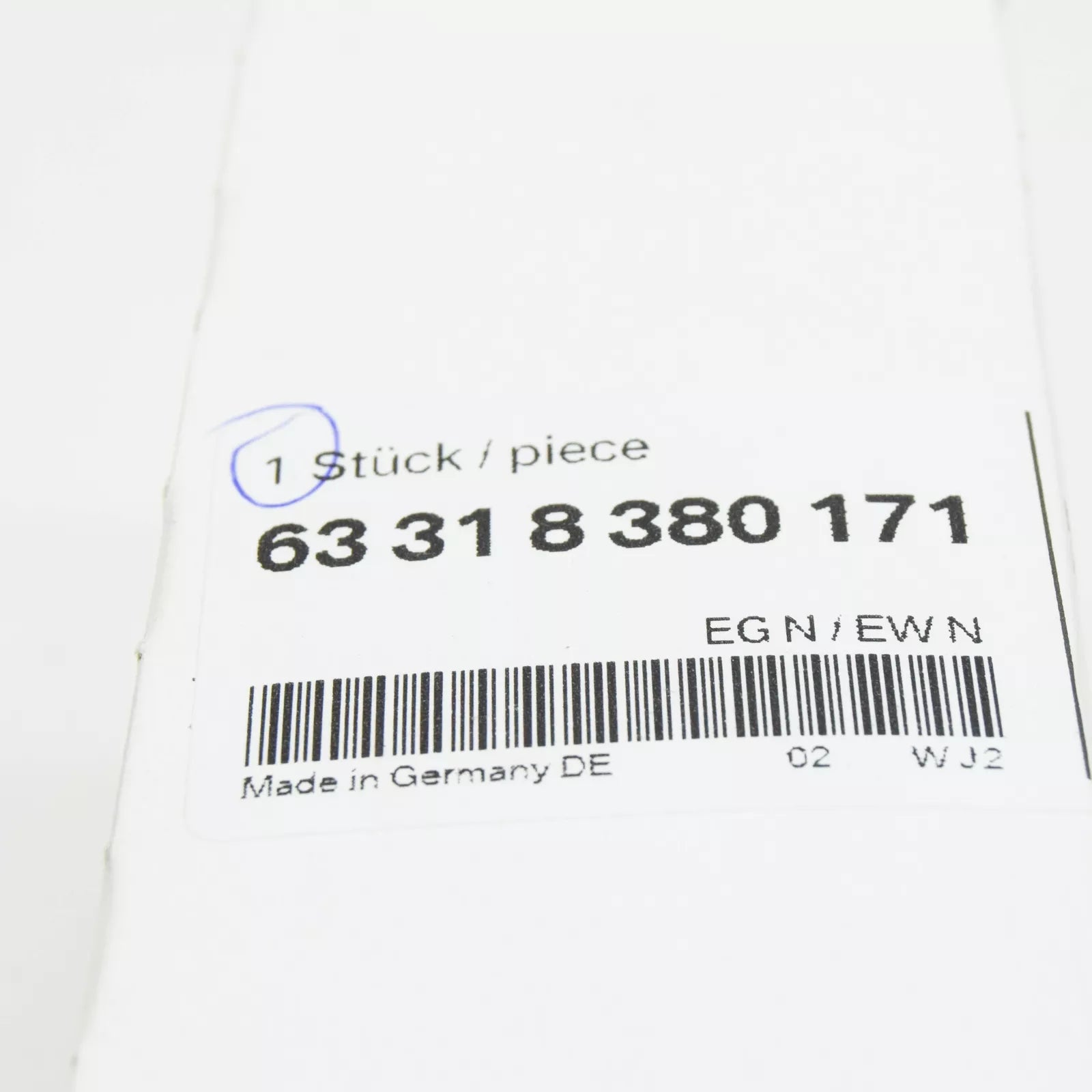 NEW BMW 7 E38 DOOR HANDLE ILLUMINATION 63318380171 8380171 ORIGINAL