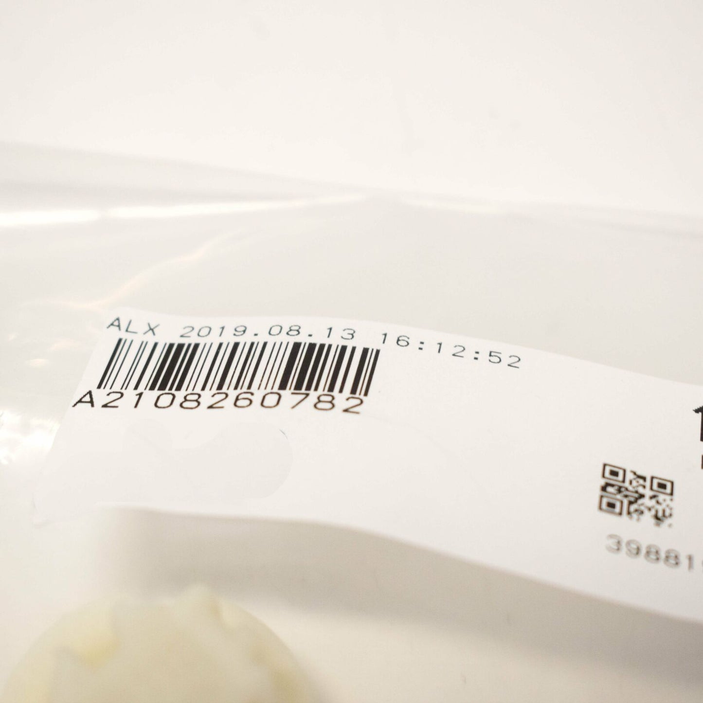 NEW MERCEDES-BENZ E-CLASS W210 BRAKE LIGHT SOCKET A2108260782 ORIGINAL