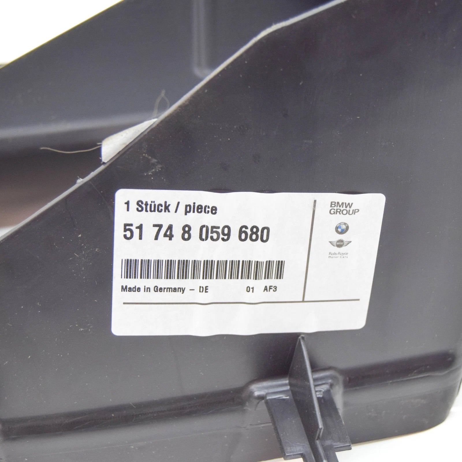 NEW BMW 5 G30 RADIATOR AIR DUCT RIGHT M 51748059680 ORIGINAL