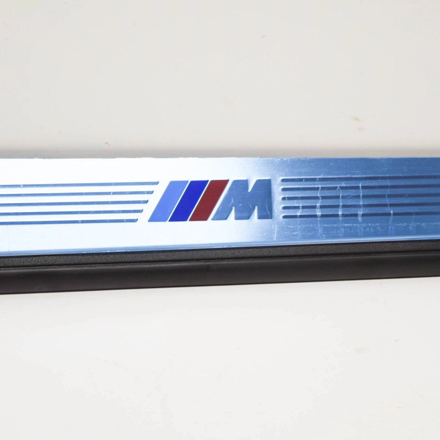 NEW BMW Z4 E85 M DOOR STILL STRIP LEFT 51478040123 ORIGINAL