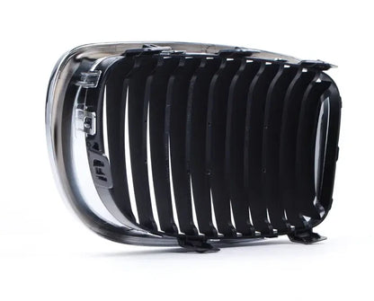 NEW BMW 1 E81 FRONT BUMPER LEFT GRILLE WITH CHROME FRAME 51137166439 ORIGINAL