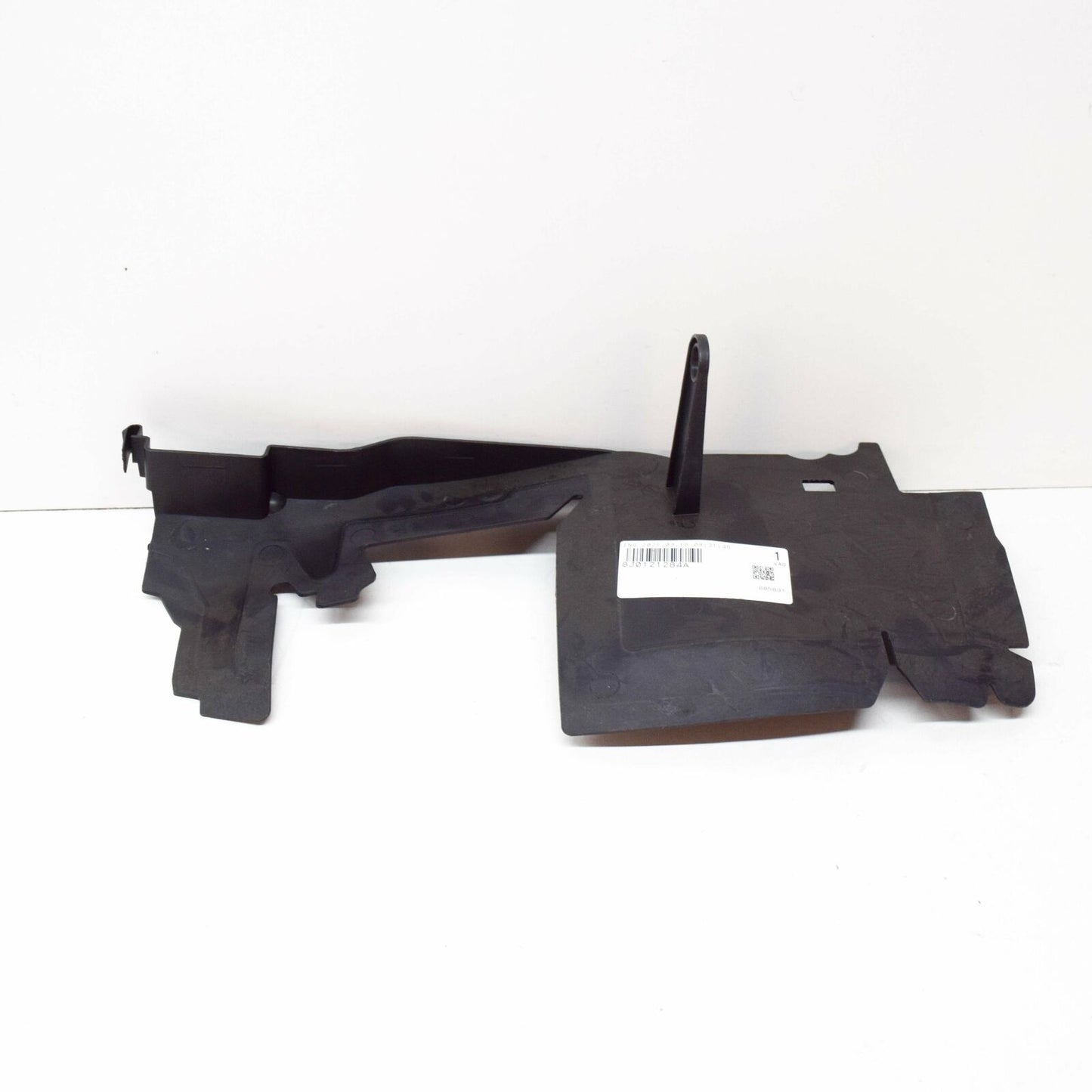 NEW AUDI TT 8J MK2 RIGHT RADIATOR AIR GUIDE 8J0121284A ORIGINAL