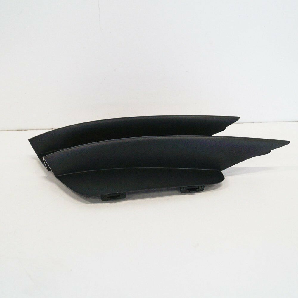 NEW MERCEDES BENZ C CLASS W205 PLASTIC COVER TRIM A2058857202 ORIGINAL
