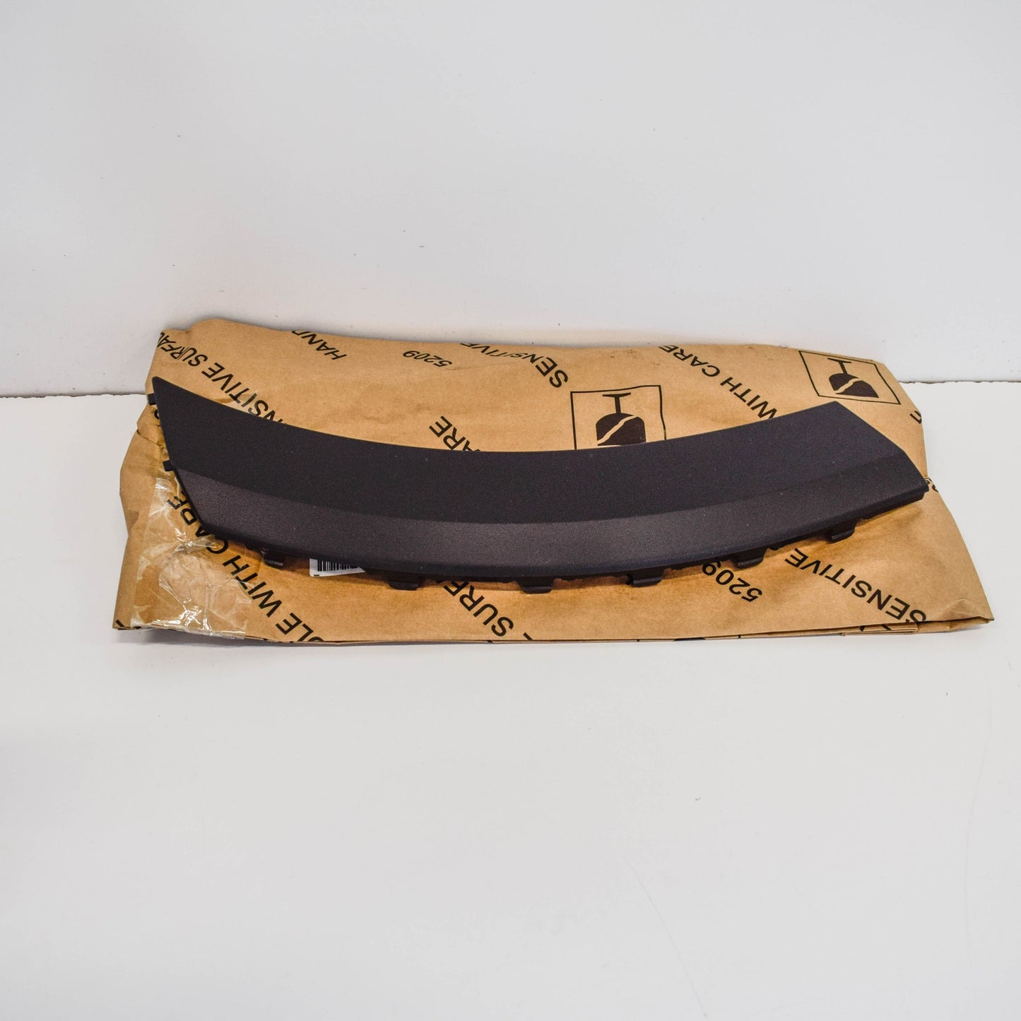 NEW VOLKSWAGEN GOLF MK7 5G FRONT LEFT FENDER MOLDING 5G0807257A9B9 ORIGINAL