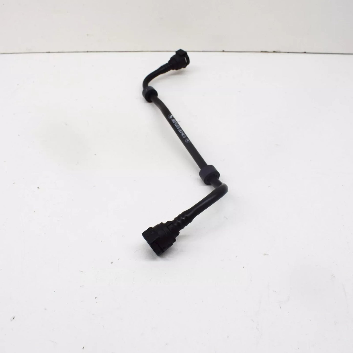 NEW BMW 5 G30 RIGHT WATER RADIATOR COOLANT HOSE 17128598387 ORIGINAL
