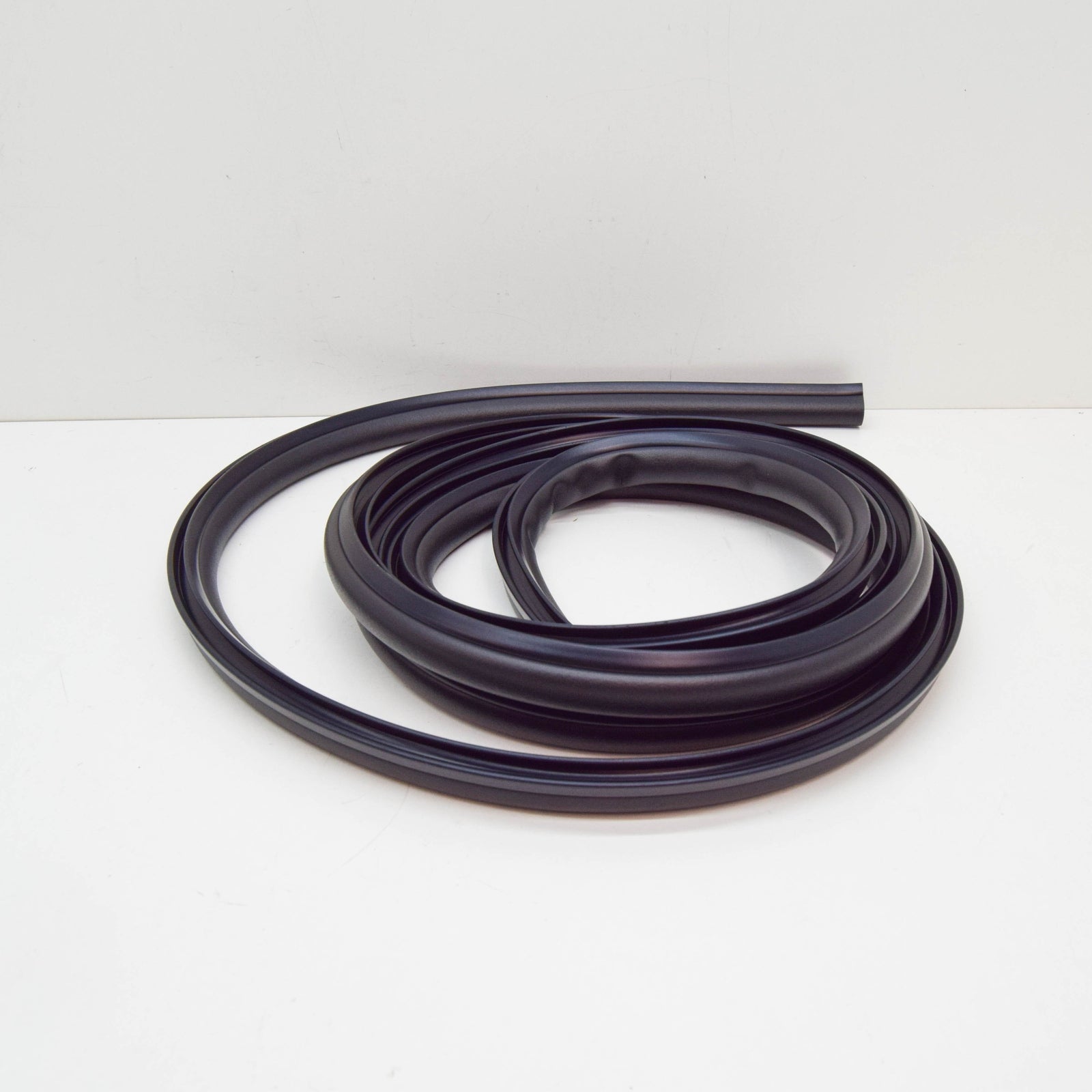 new bmw 6 f12 bonnet rubber hood seal 51767211926 7211926 2013 original