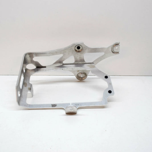 NEW AUDI TT RS 8S FV MK3 AUXILIARY RADIATOR LEFT LOWER BRACKET 8S0121263