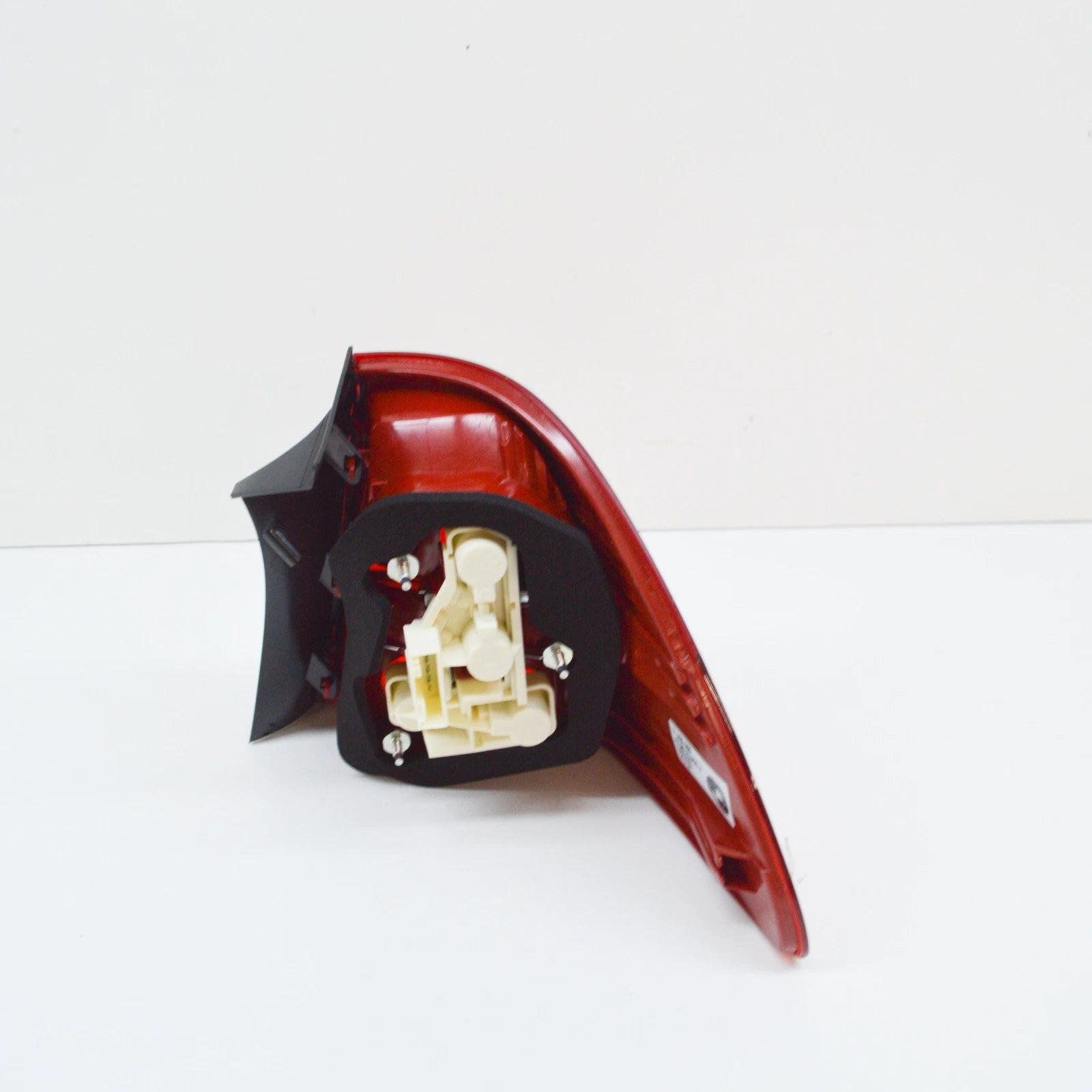 NEW BMW 3 E91 REAR LEFT TAILLIGHT 63217160065 7160065 ORIGINAL