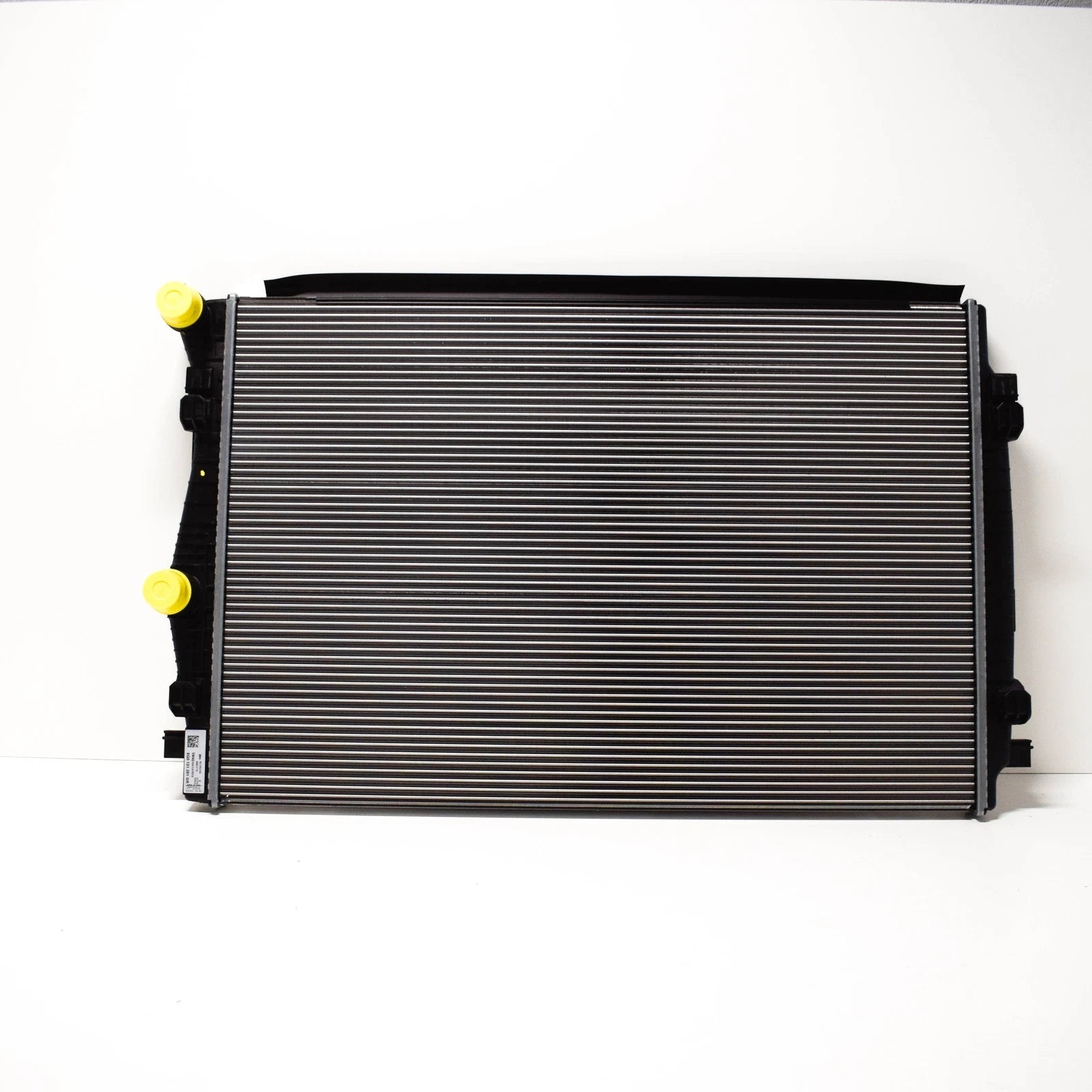 NEW VOLKSWAGEN JETTA A7 ENGINE COOLING RADIATOR 5Q0121251GR ORIGINAL