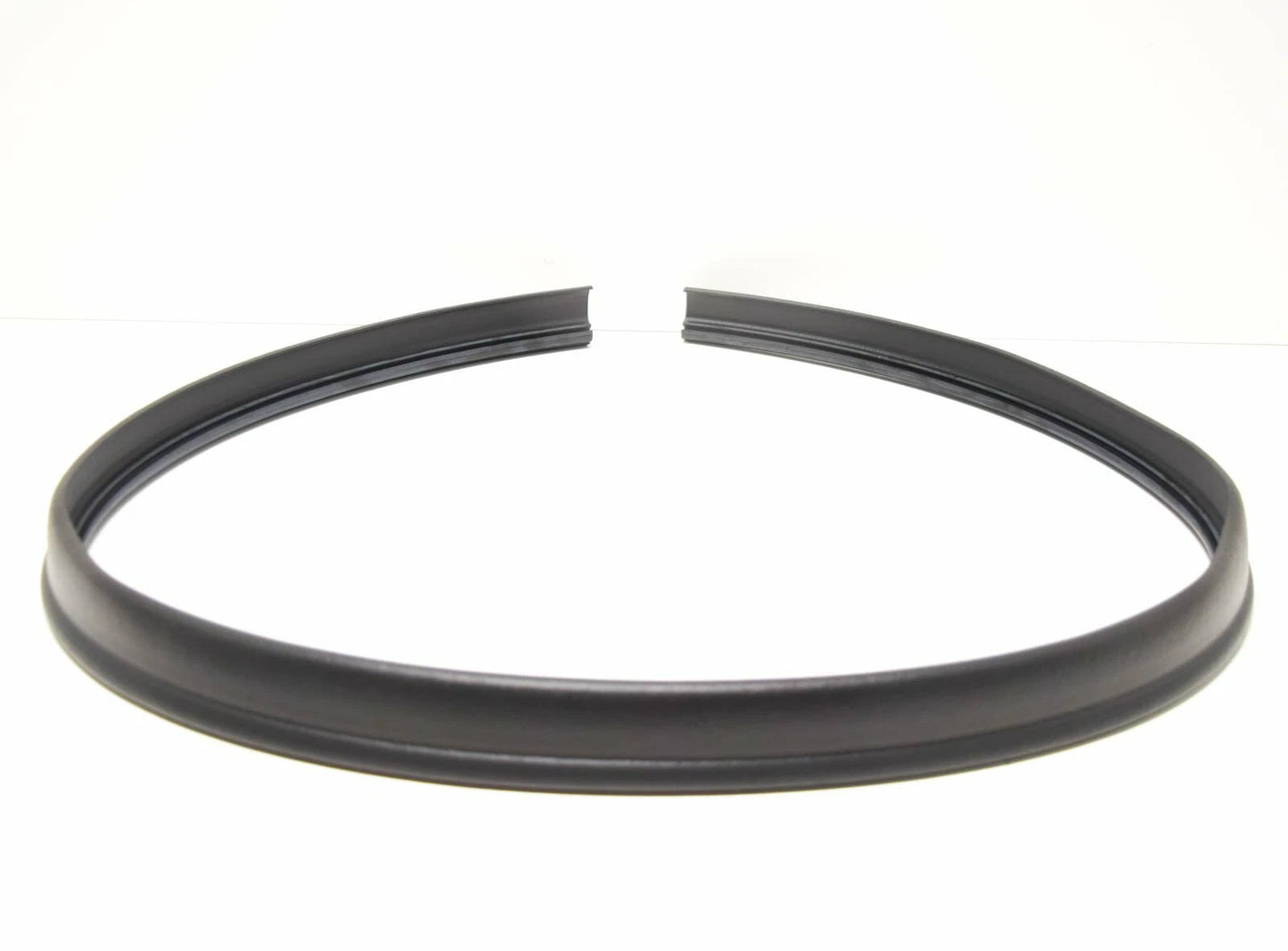 NEW BMW 1 F21 FRONT BONNET HOOD RUBBER SEAL 51767239145 ORIGINAL