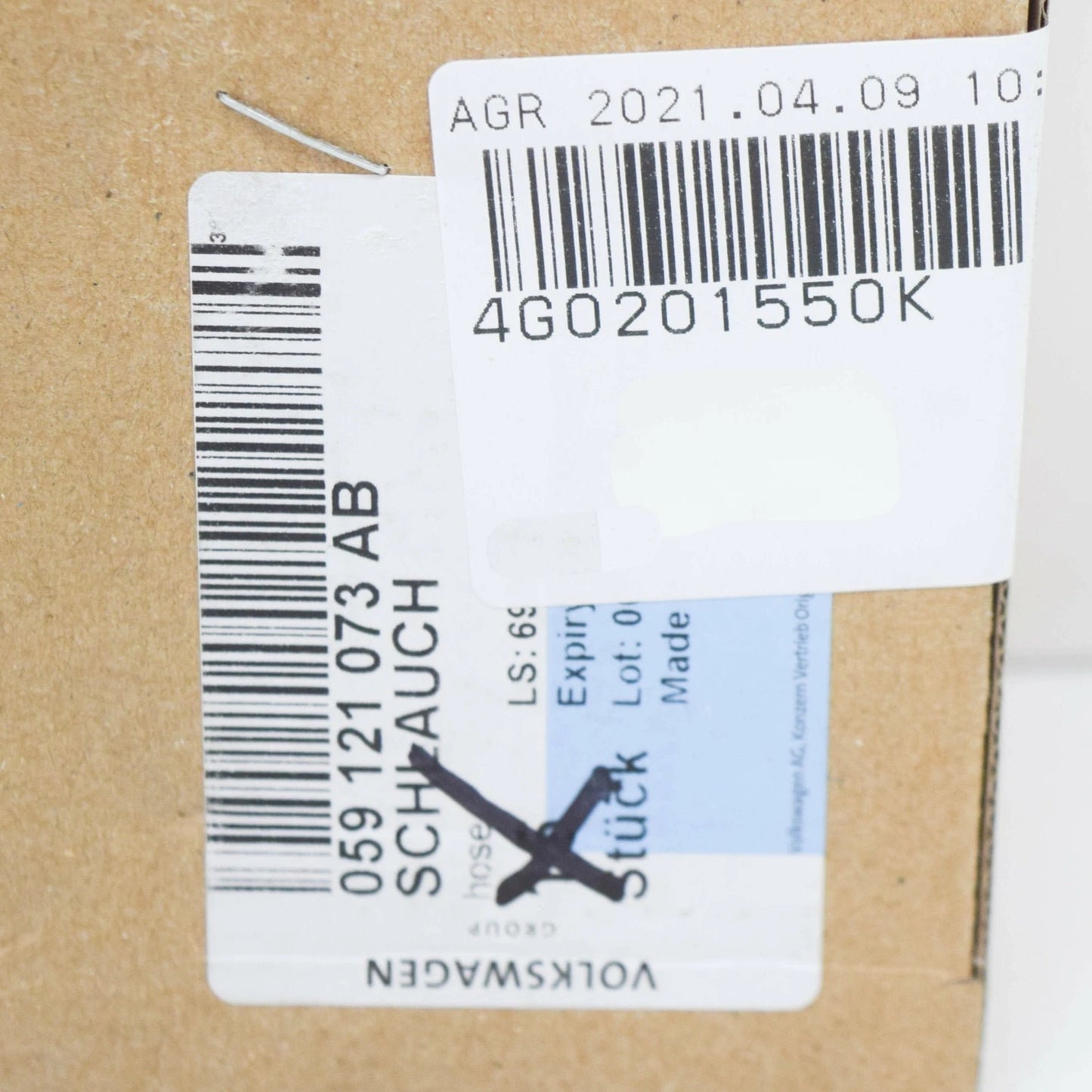 NEW AUDI A6 C7 FUEL TANK CAP WITH RETAINING STRAP 4G0201550K