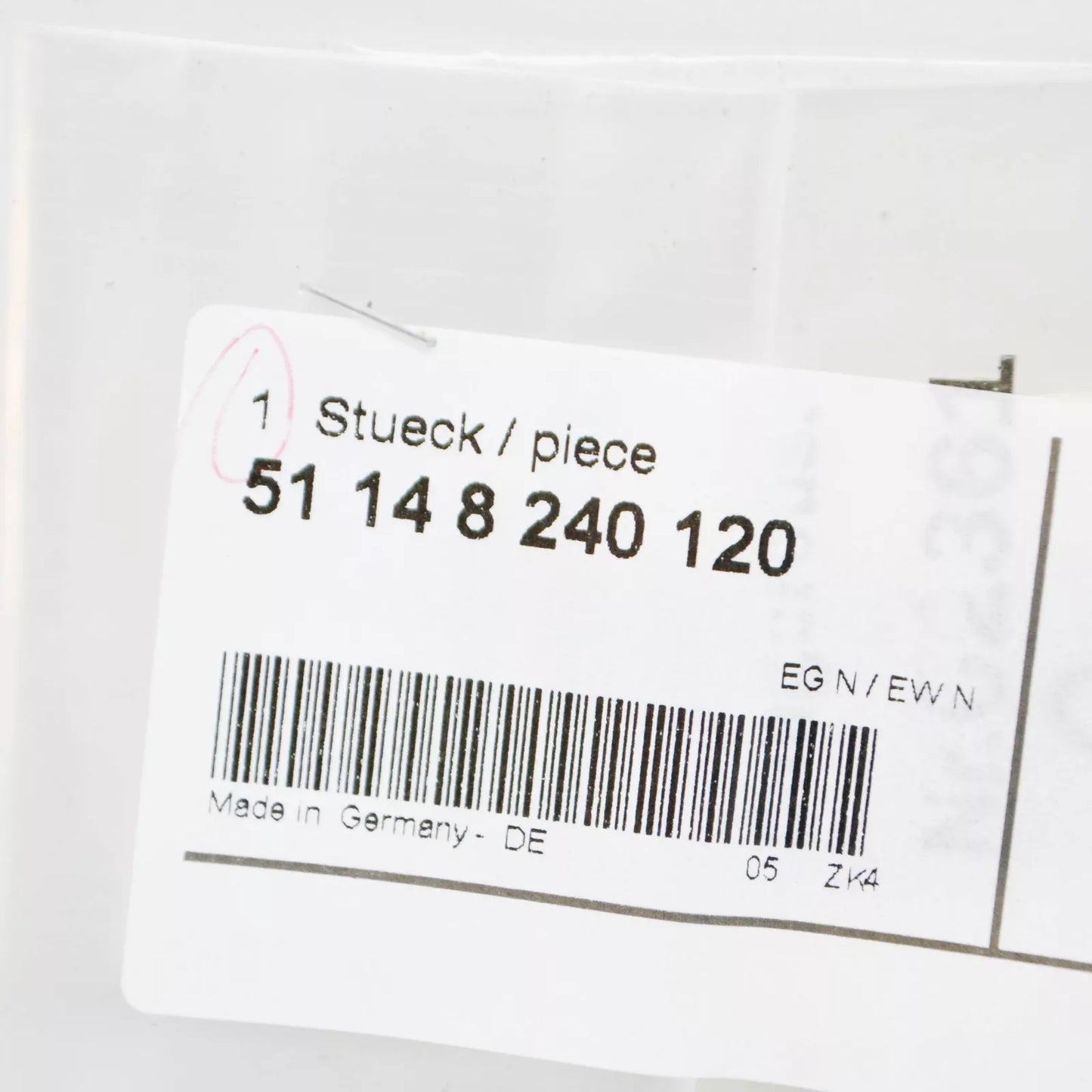 NEW BMW E46 COUPE TRUNK LID 323CI EMBLEM BADGE LOGO SIGN 8240120 51148240120