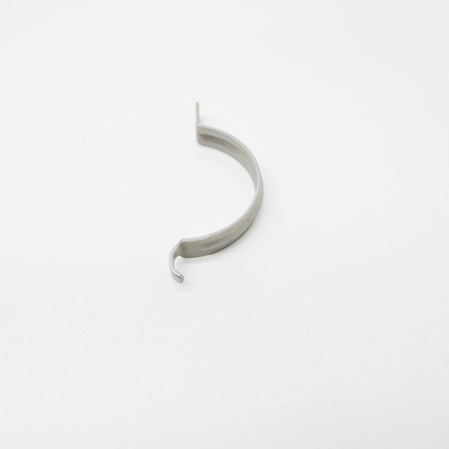 NEW MERCEDES-BENZ E W213 COOLING WATER PUMP BRACKET A2135011020 ORIGINAL